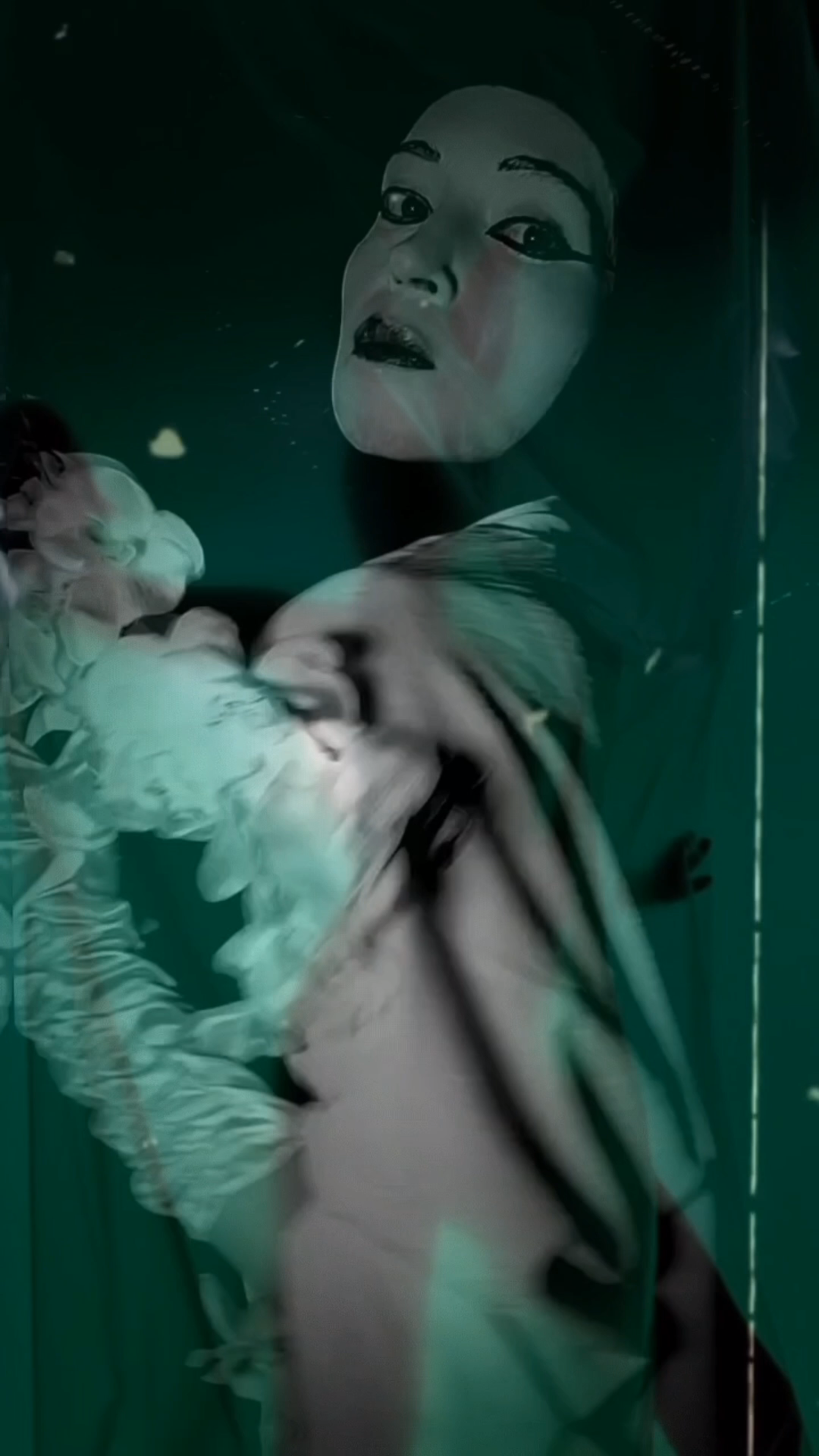 The Emerald Room. Yulia Yurchevskaya | Art Director & Visual Visionary