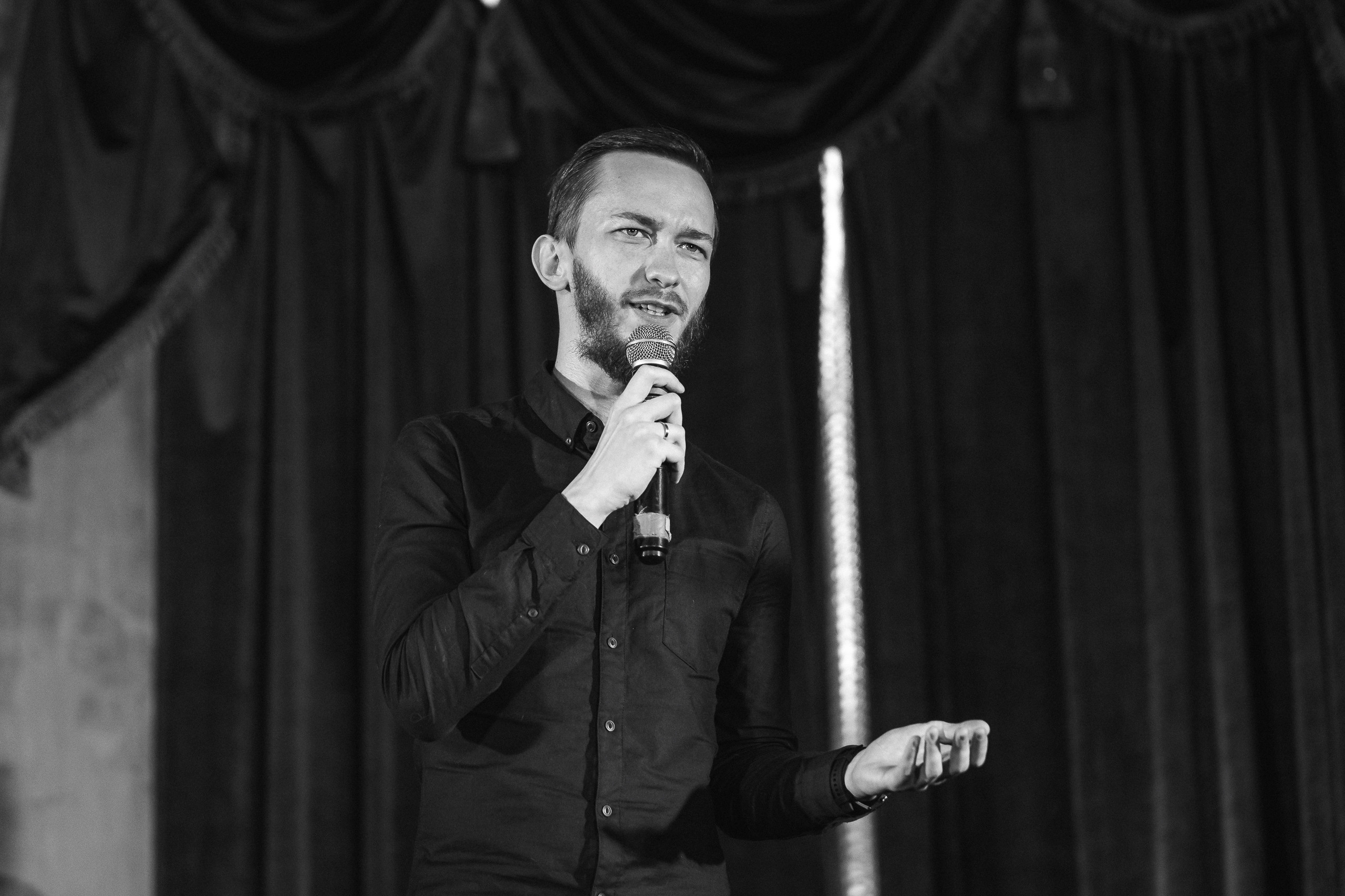 PITERCHITAET — poetic meeting. Svyatoslav Bunkov | photographer