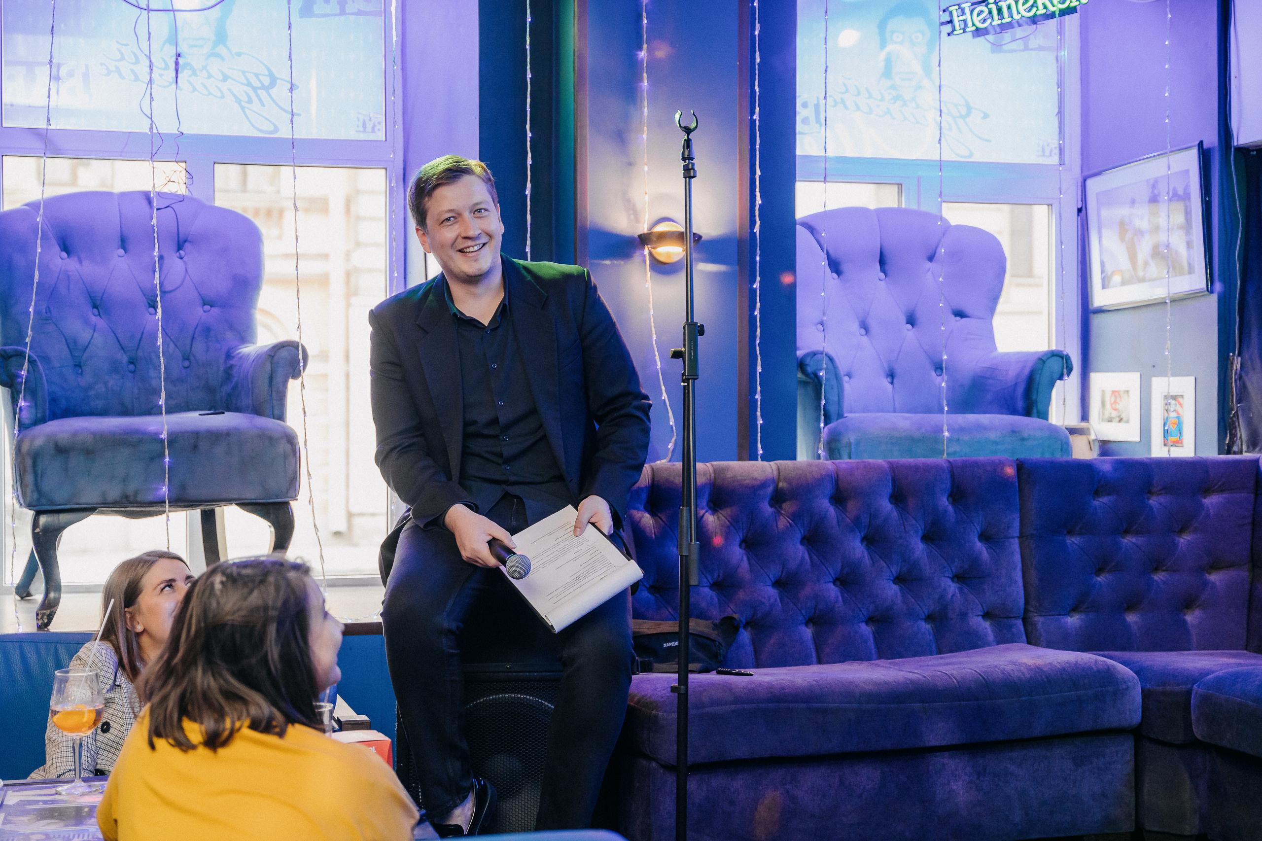 ПИТЕРЧИТАЕТ — поэтическая встреча. Святослав Буньков | фотограф