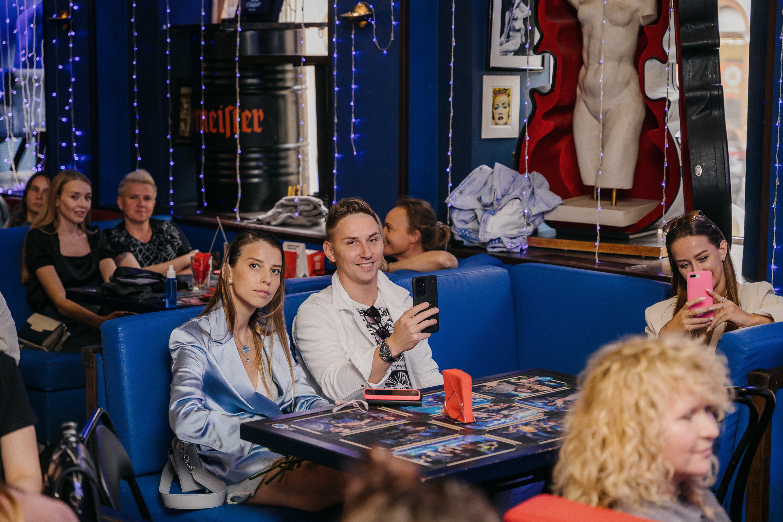 ПИТЕРЧИТАЕТ — поэтическая встреча. Святослав Буньков | фотограф