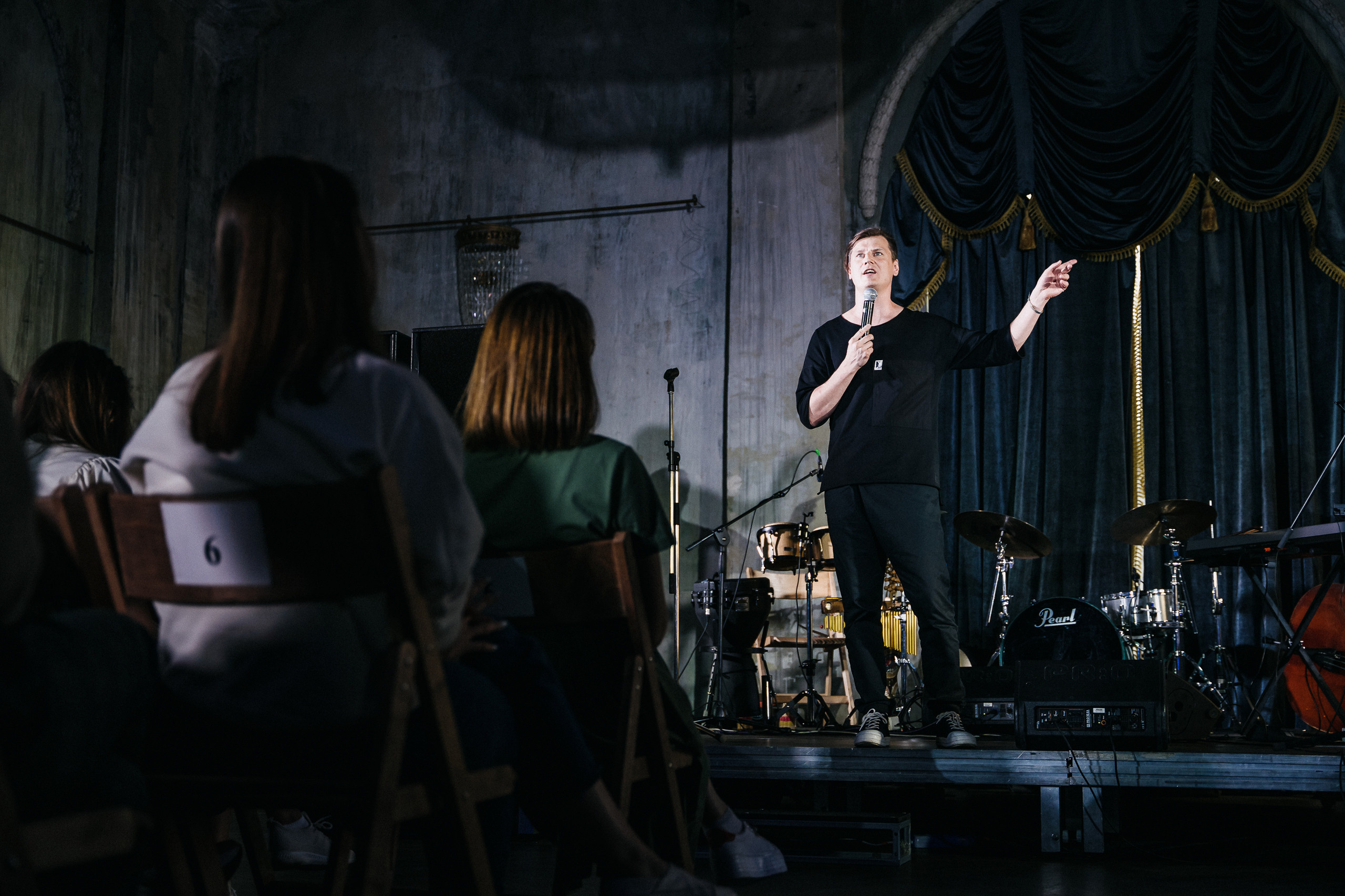 PITERCHITAET — poetic meeting. Svyatoslav Bunkov | photographer