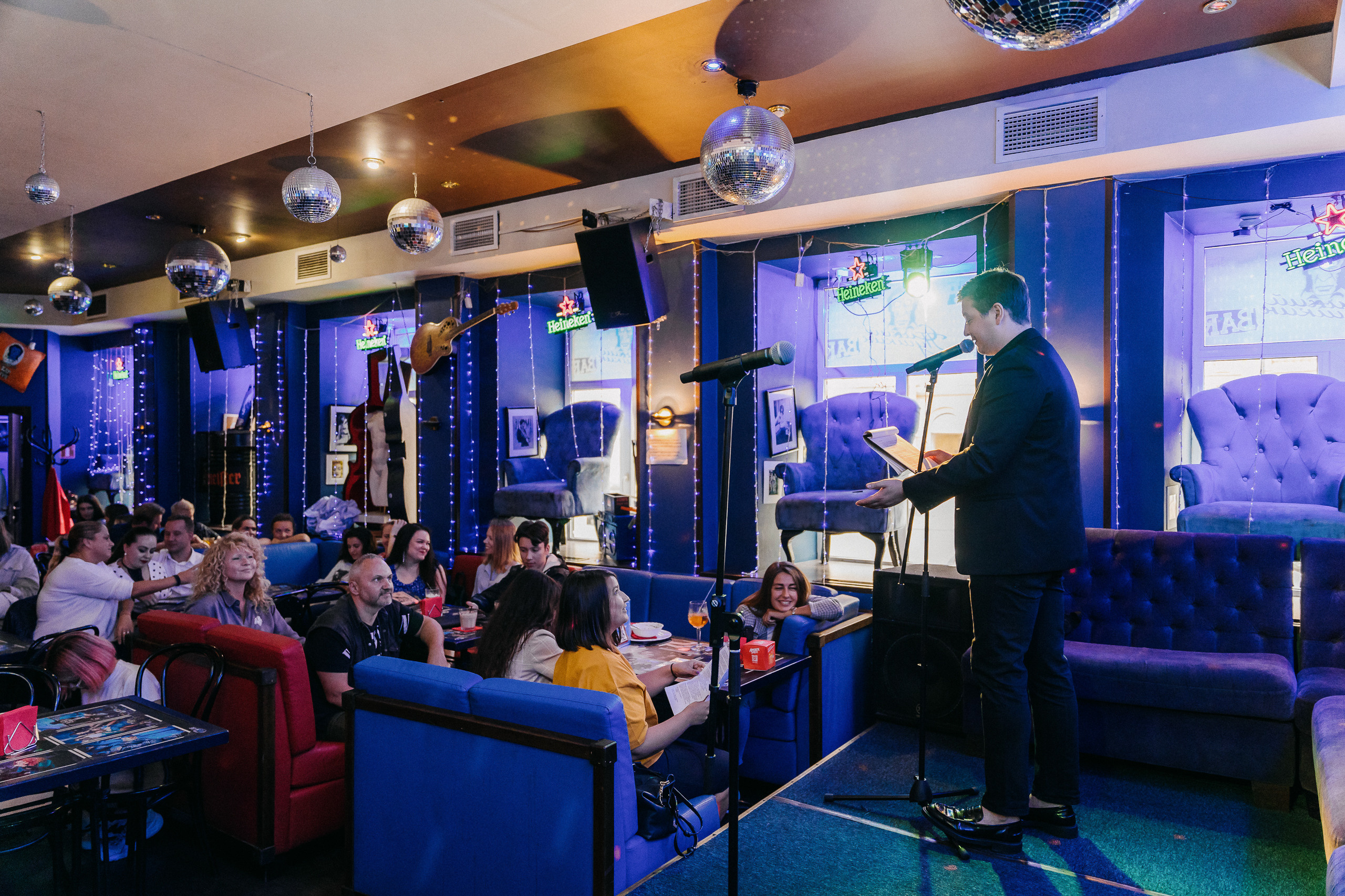 ПИТЕРЧИТАЕТ — поэтическая встреча. Святослав Буньков | фотограф