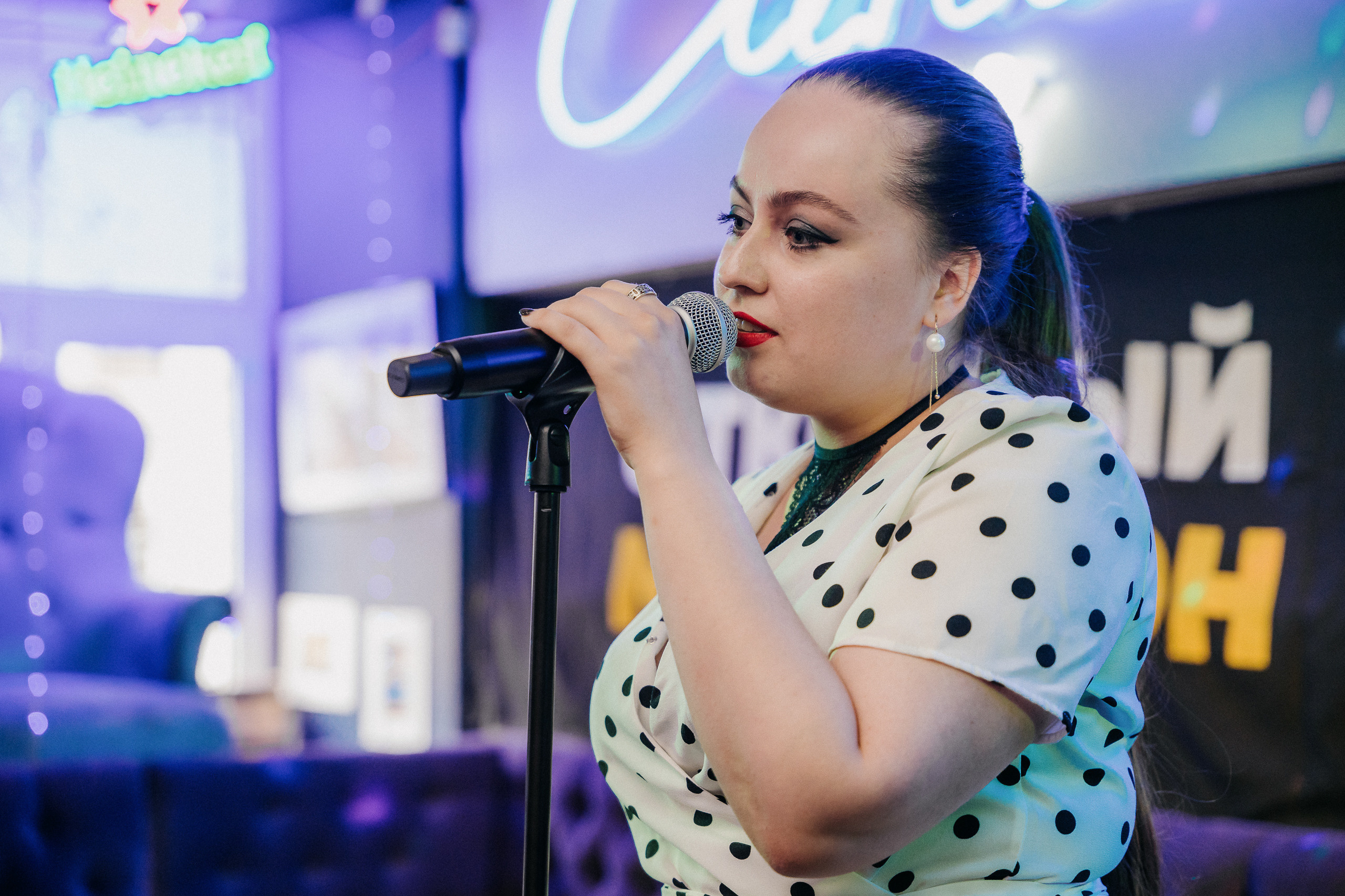 ПИТЕРЧИТАЕТ — поэтическая встреча. Святослав Буньков | фотограф