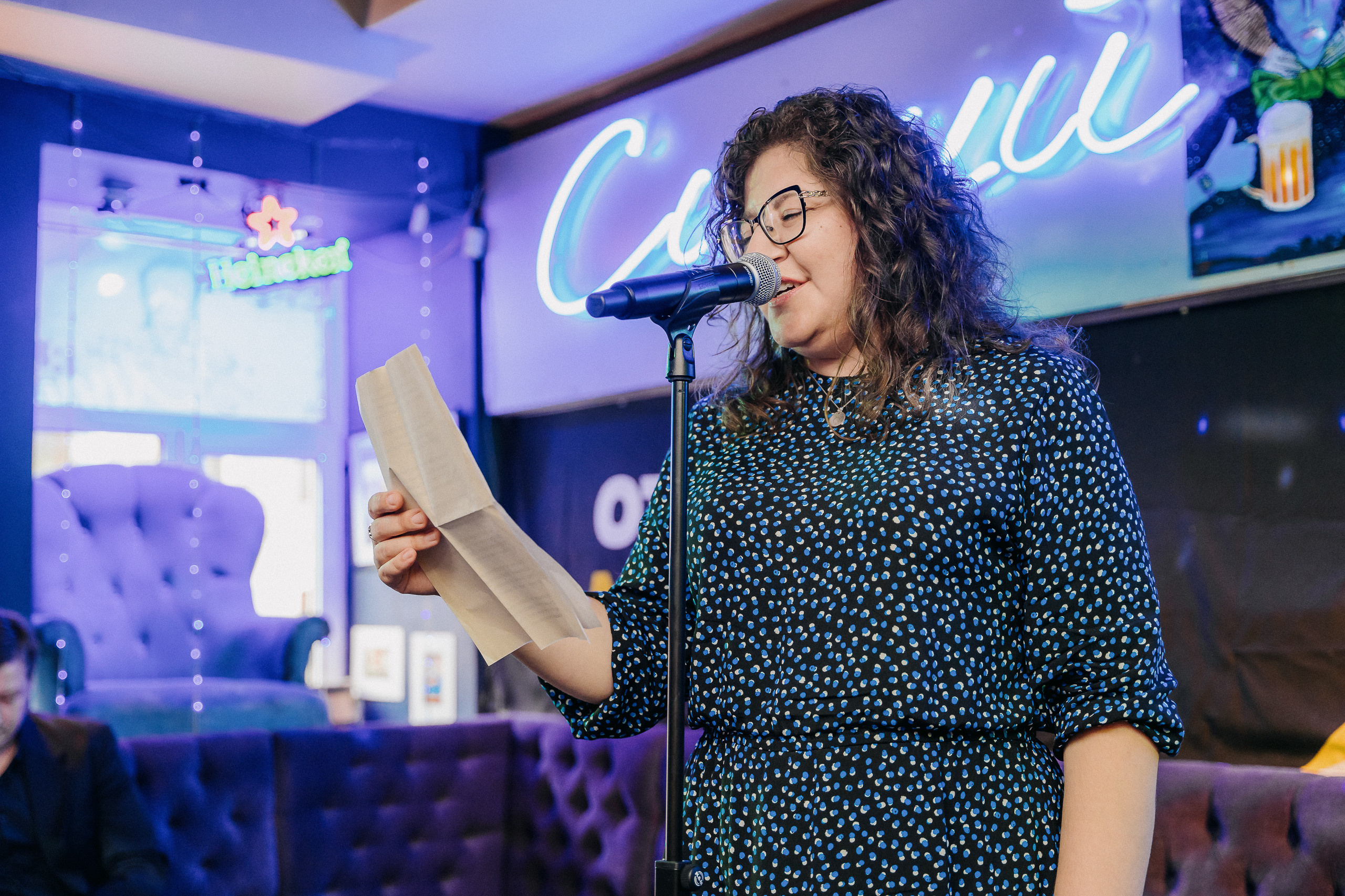 ПИТЕРЧИТАЕТ — поэтическая встреча. Святослав Буньков | фотограф