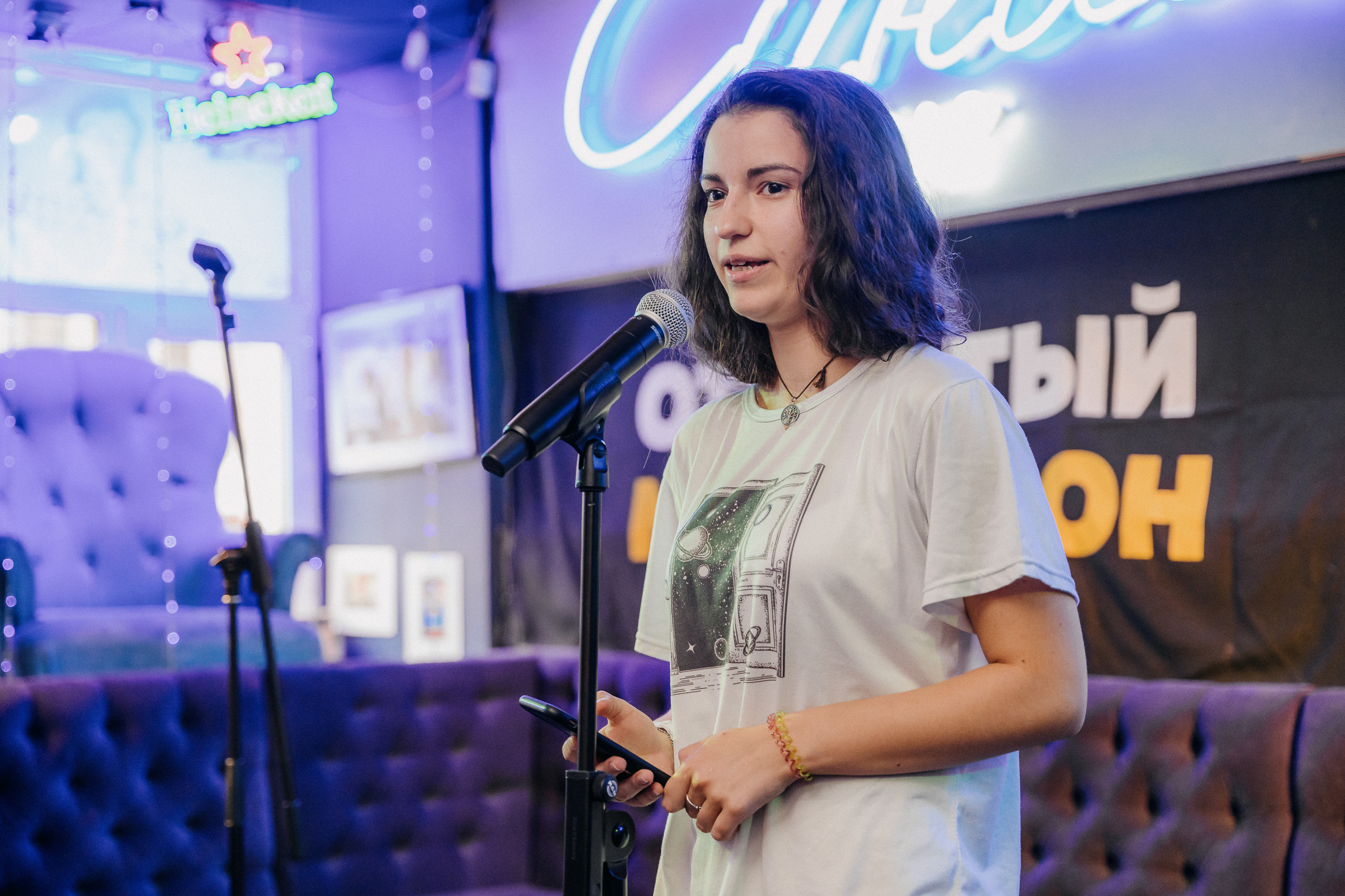 ПИТЕРЧИТАЕТ — поэтическая встреча. Святослав Буньков | фотограф