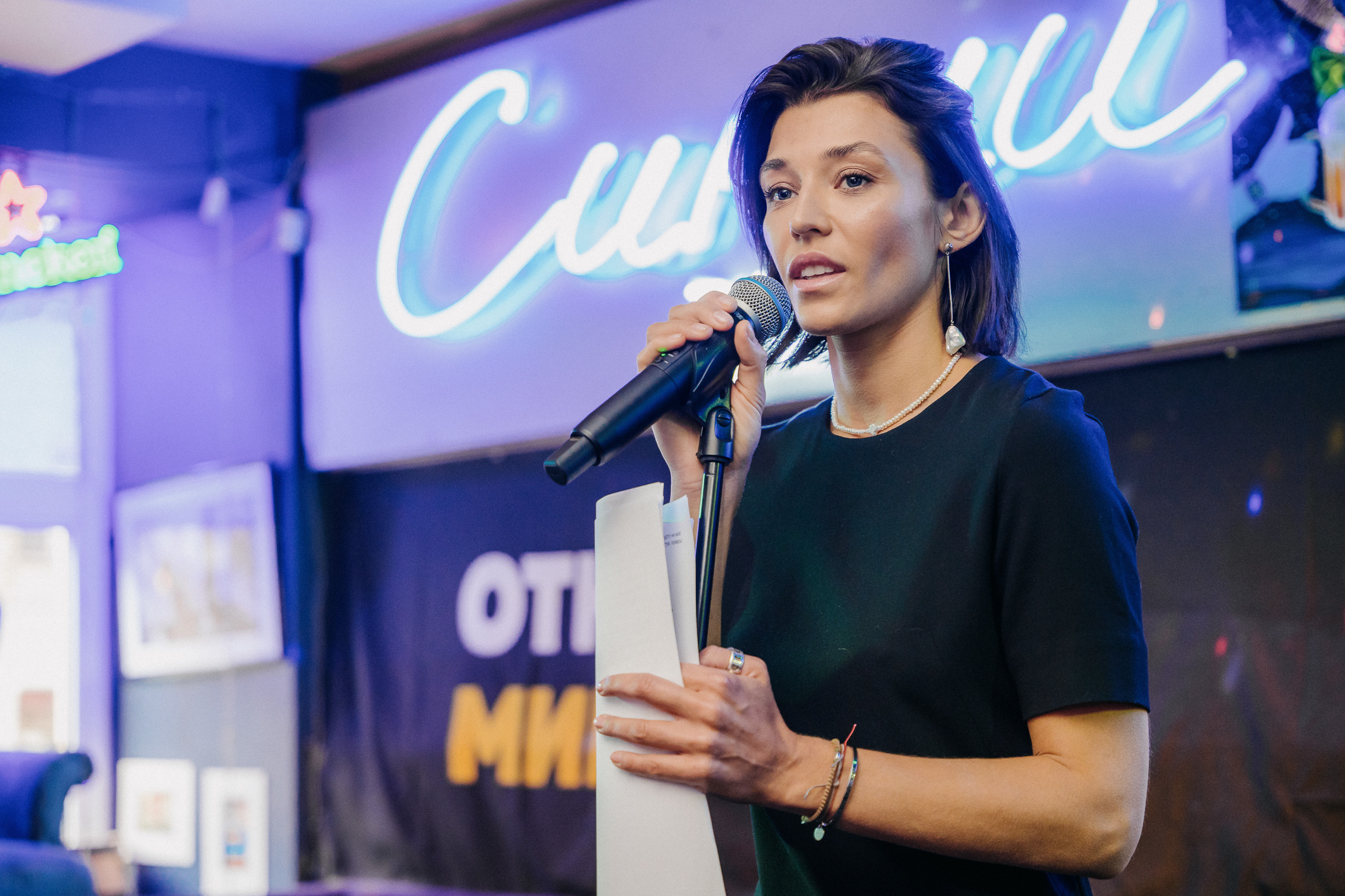 ПИТЕРЧИТАЕТ — поэтическая встреча. Святослав Буньков | фотограф