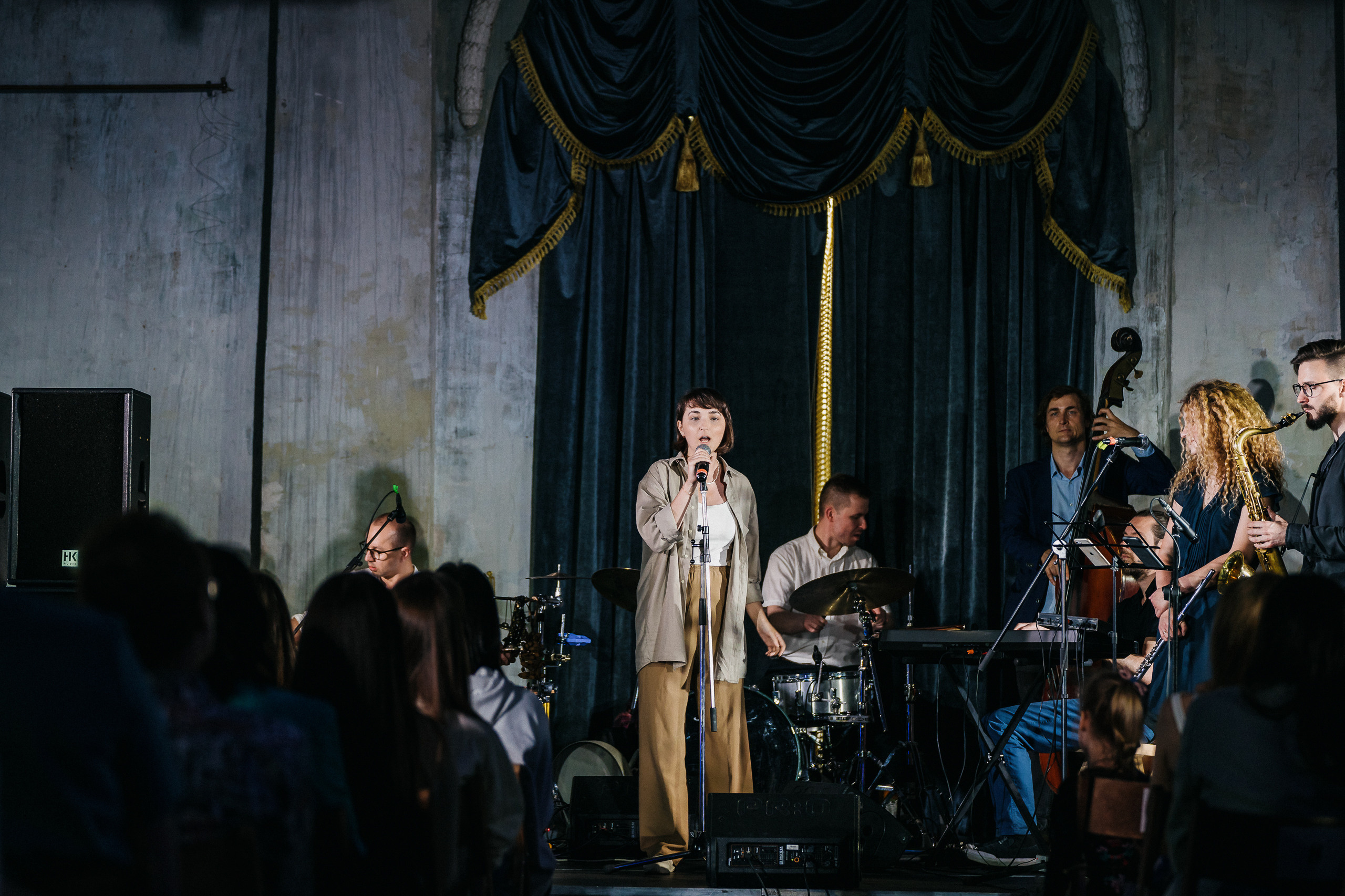 PITERCHITAET — poetic meeting. Svyatoslav Bunkov | photographer