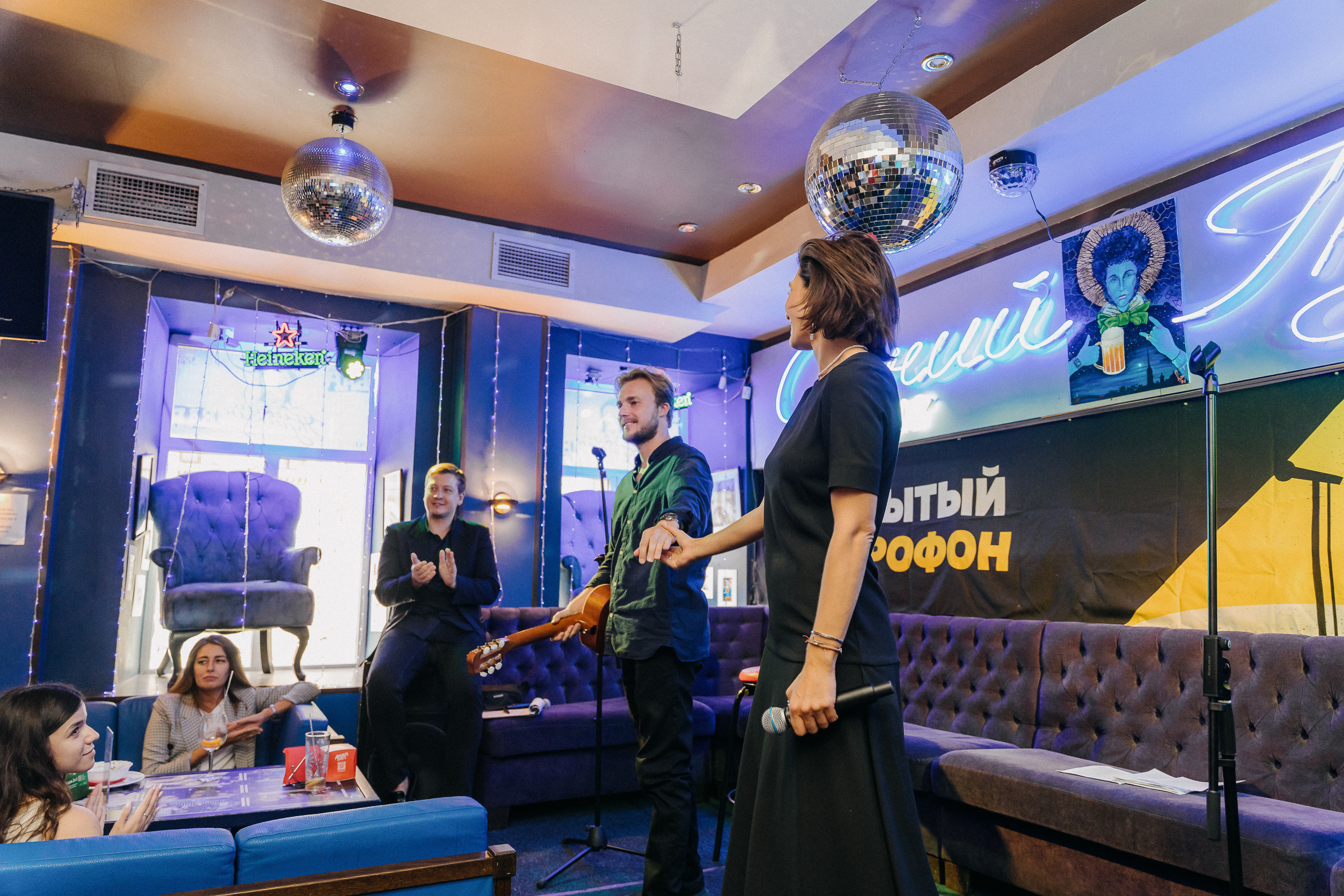 ПИТЕРЧИТАЕТ — поэтическая встреча. Святослав Буньков | фотограф