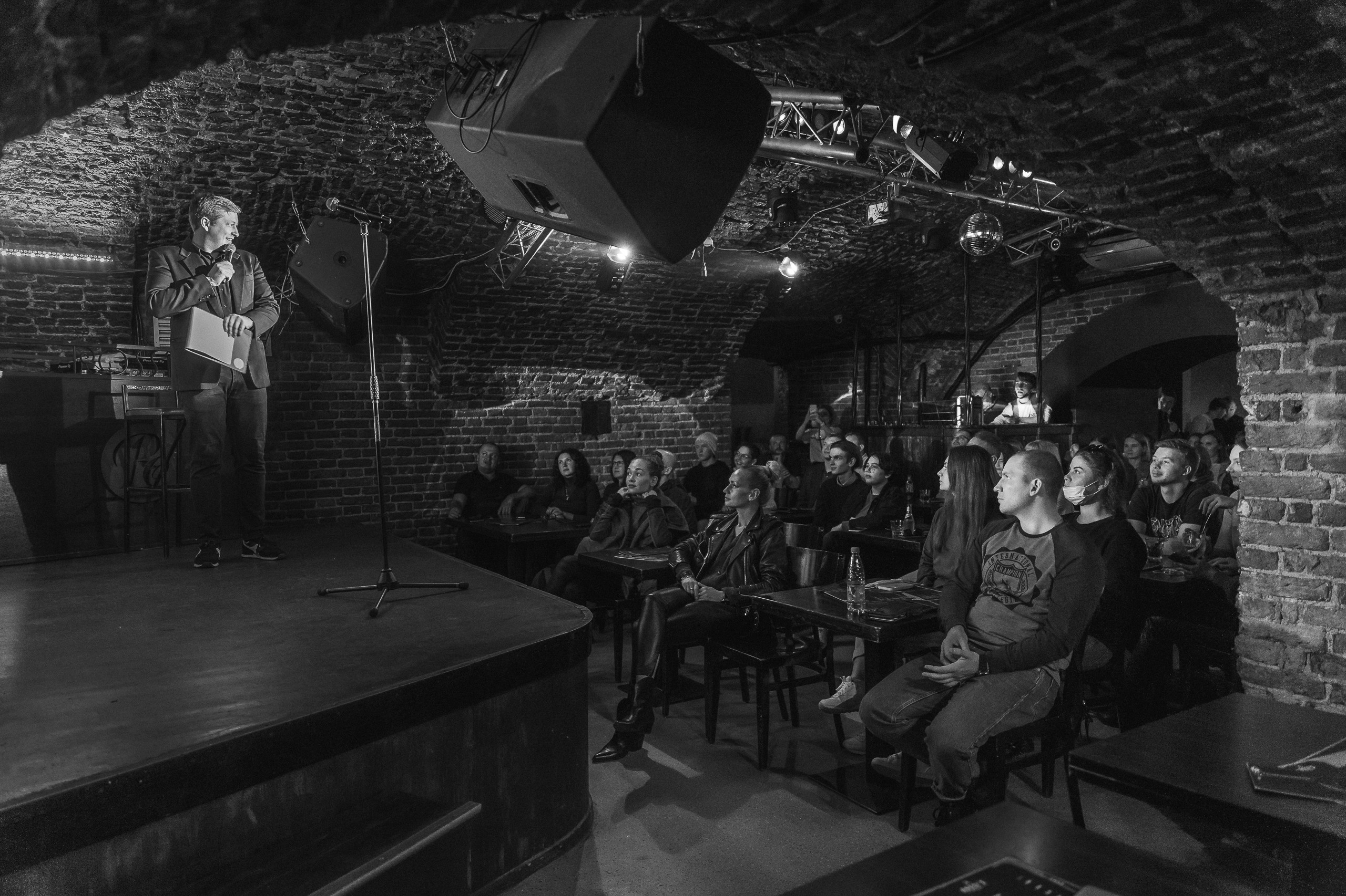 PITERCHITAET — poetic meeting. Svyatoslav Bunkov | photographer