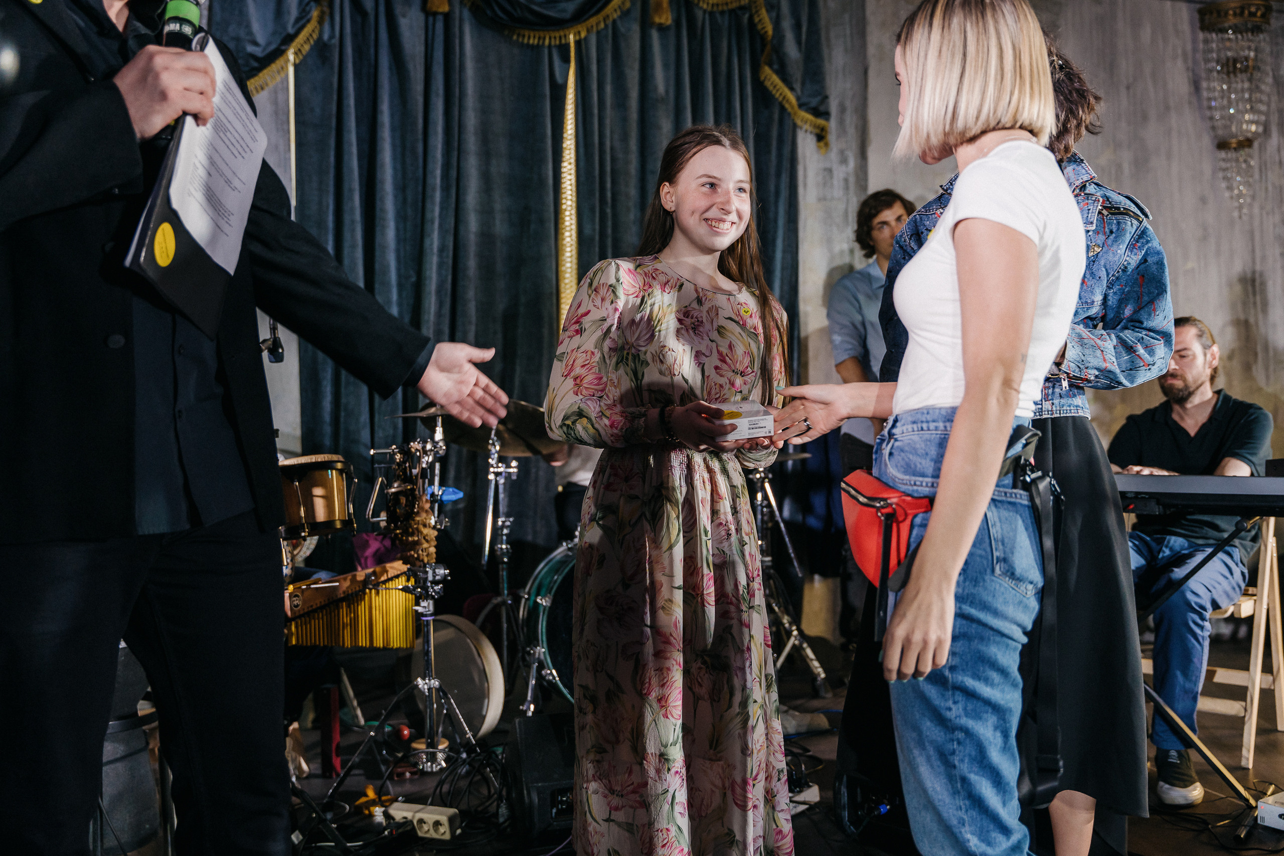 PITERCHITAET — poetic meeting. Svyatoslav Bunkov | photographer