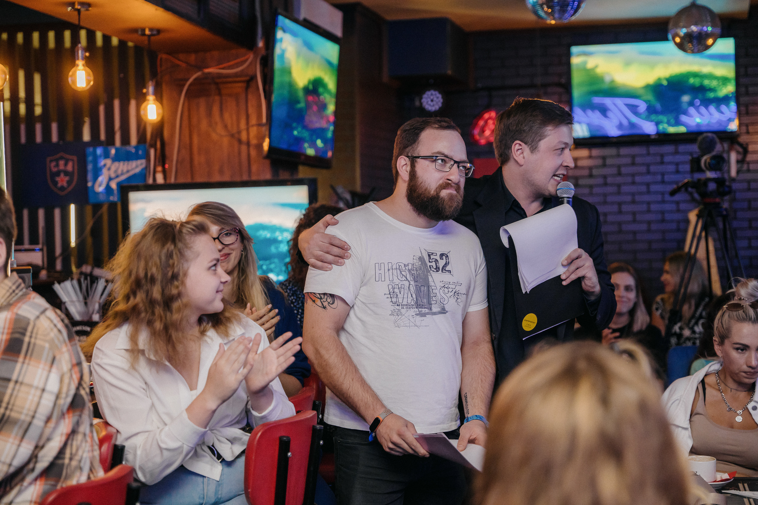 ПИТЕРЧИТАЕТ — поэтическая встреча. Святослав Буньков | фотограф