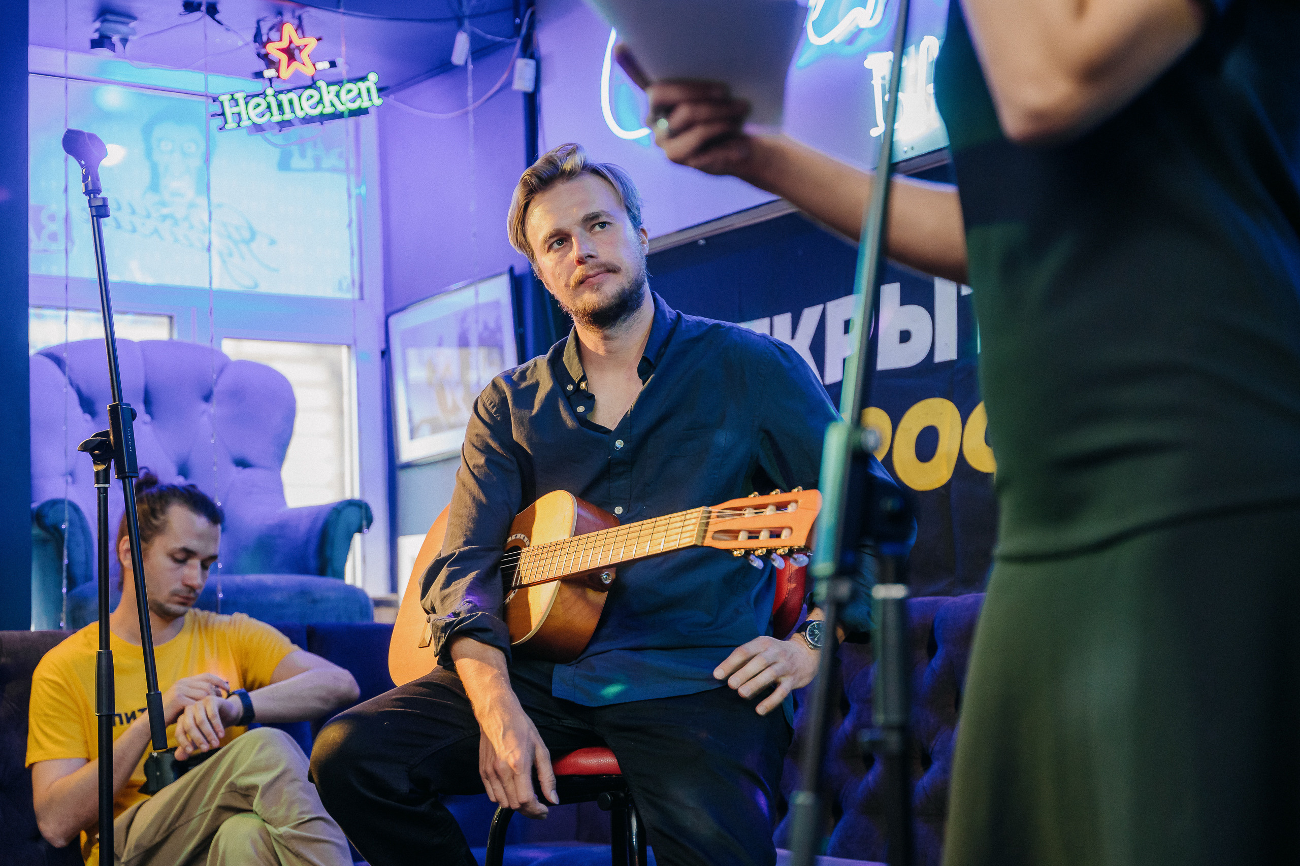 ПИТЕРЧИТАЕТ — поэтическая встреча. Святослав Буньков | фотограф