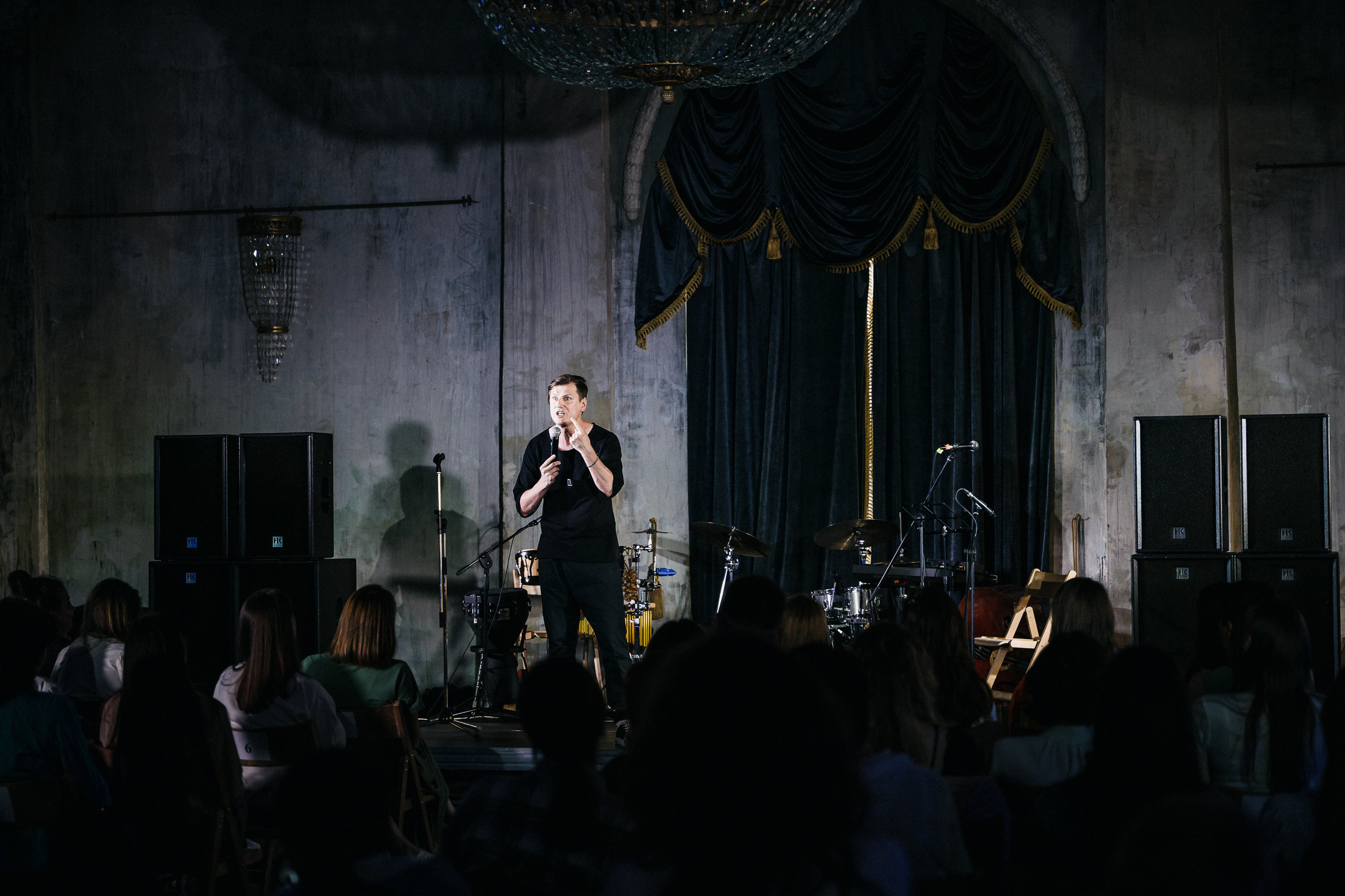 PITERCHITAET — poetic meeting. Svyatoslav Bunkov | photographer