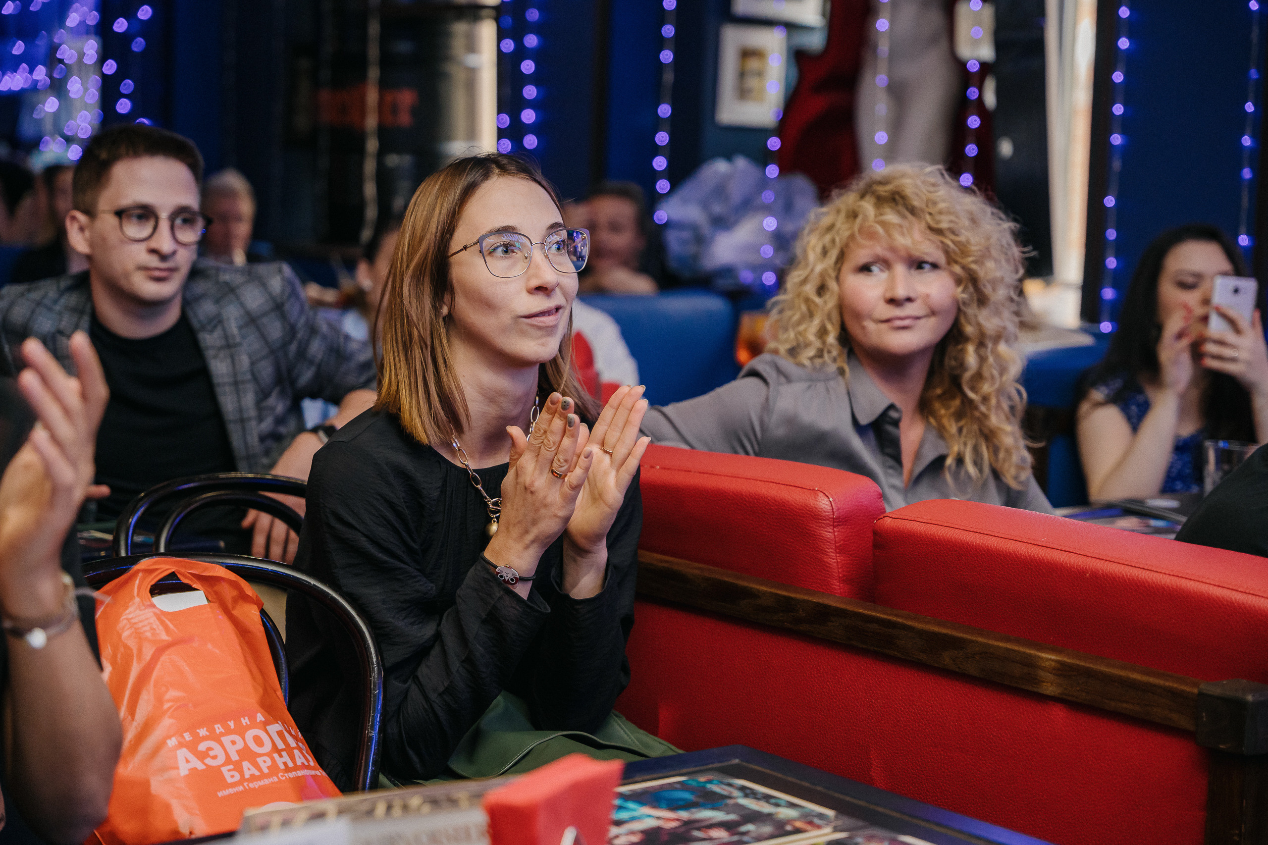 ПИТЕРЧИТАЕТ — поэтическая встреча. Святослав Буньков | фотограф