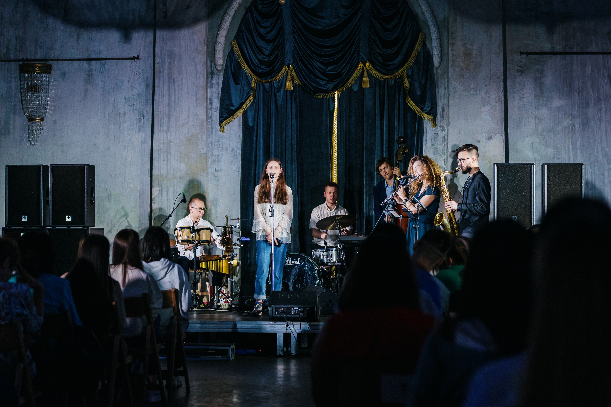 PITERCHITAET — poetic meeting. Svyatoslav Bunkov | photographer