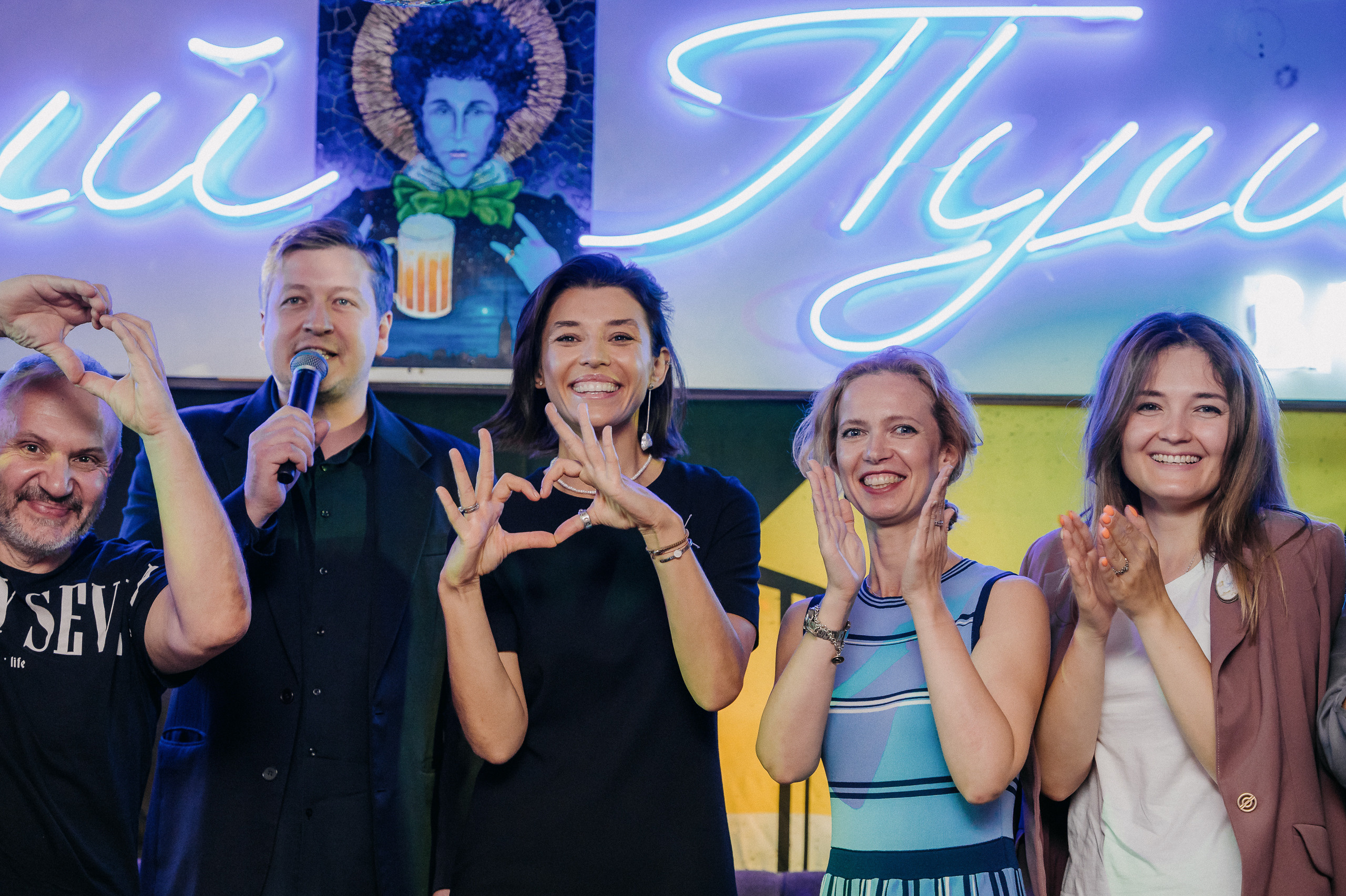 ПИТЕРЧИТАЕТ — поэтическая встреча. Святослав Буньков | фотограф