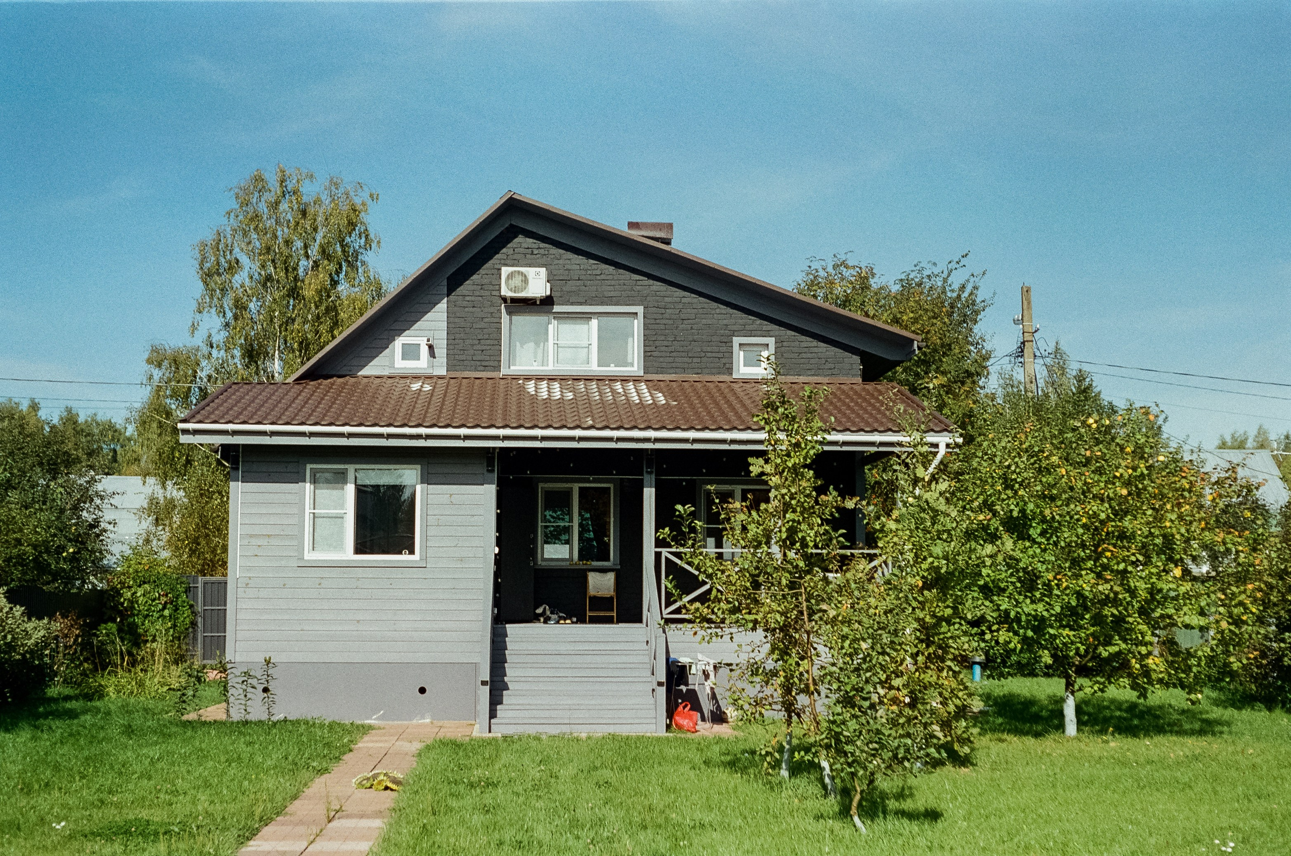 Voigtlander Vitessa / Color-Skopar 50 mm f/3.5 / Kodak Gold 100 (просрочка)