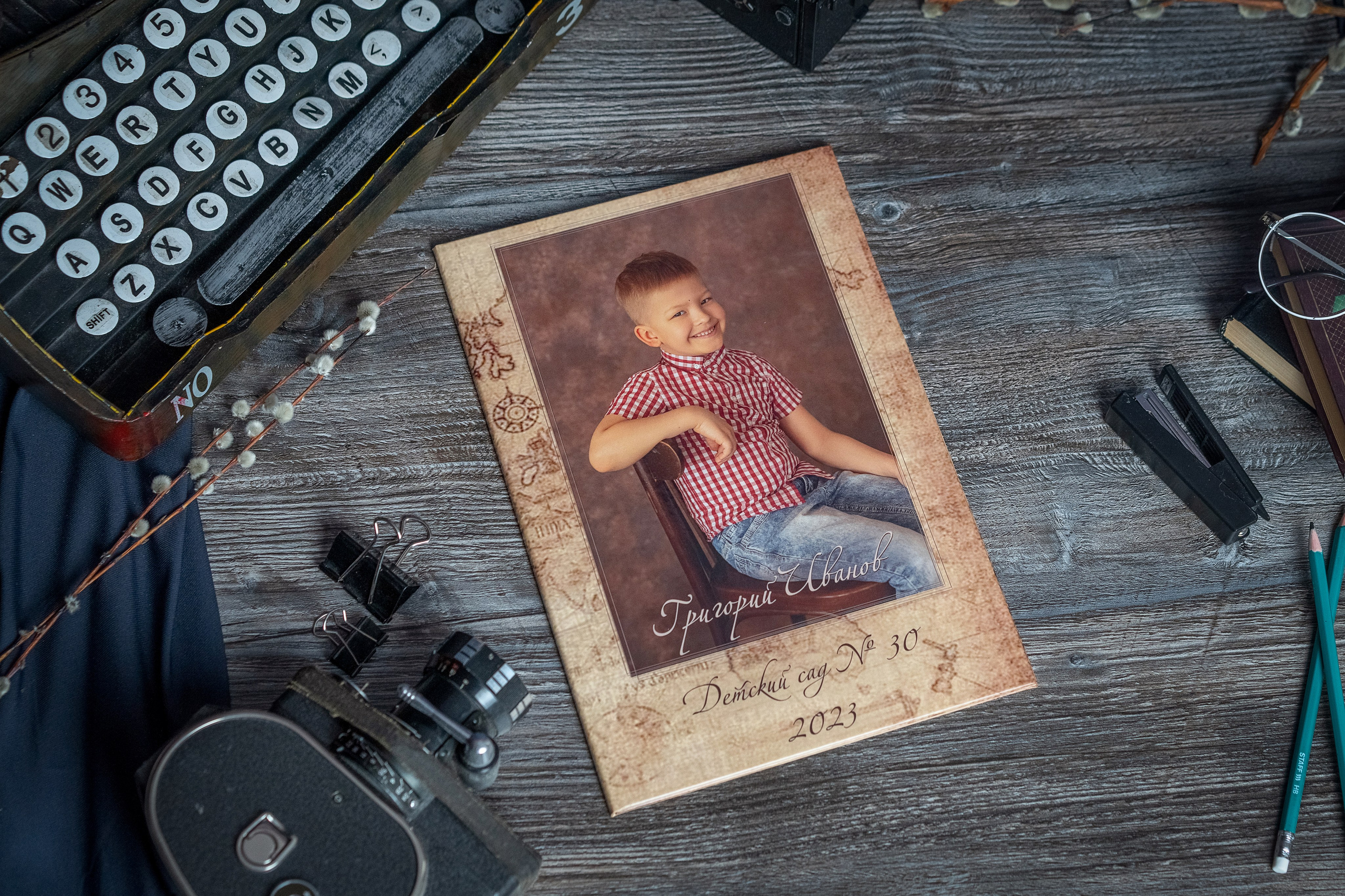 Стоимость выпускных альбомов. Выпускные альбомы Екатеринбург