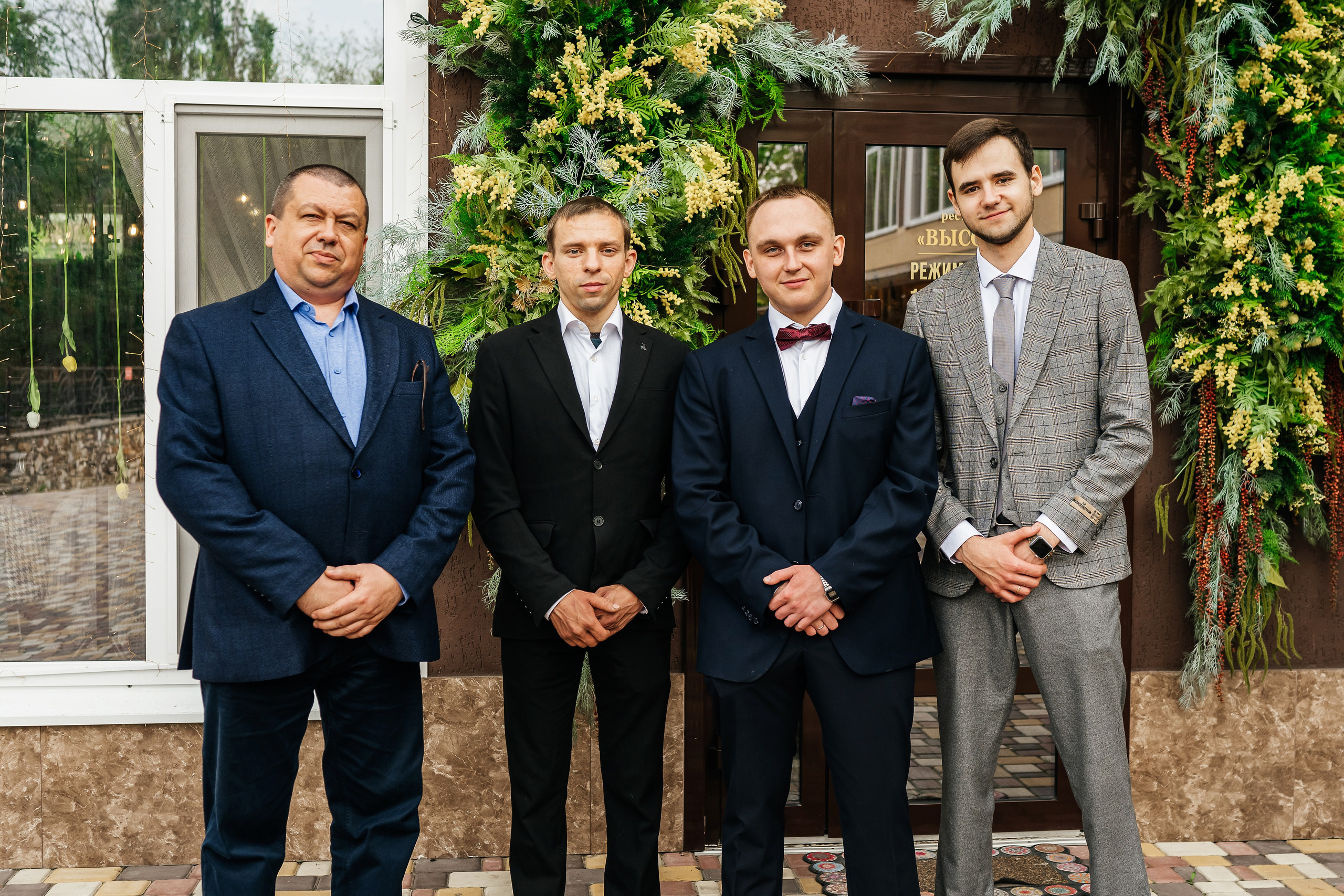 Вика и Артём. 24.04.2025. Фотограф в Каменске-Шахтинском Ольга Сагал