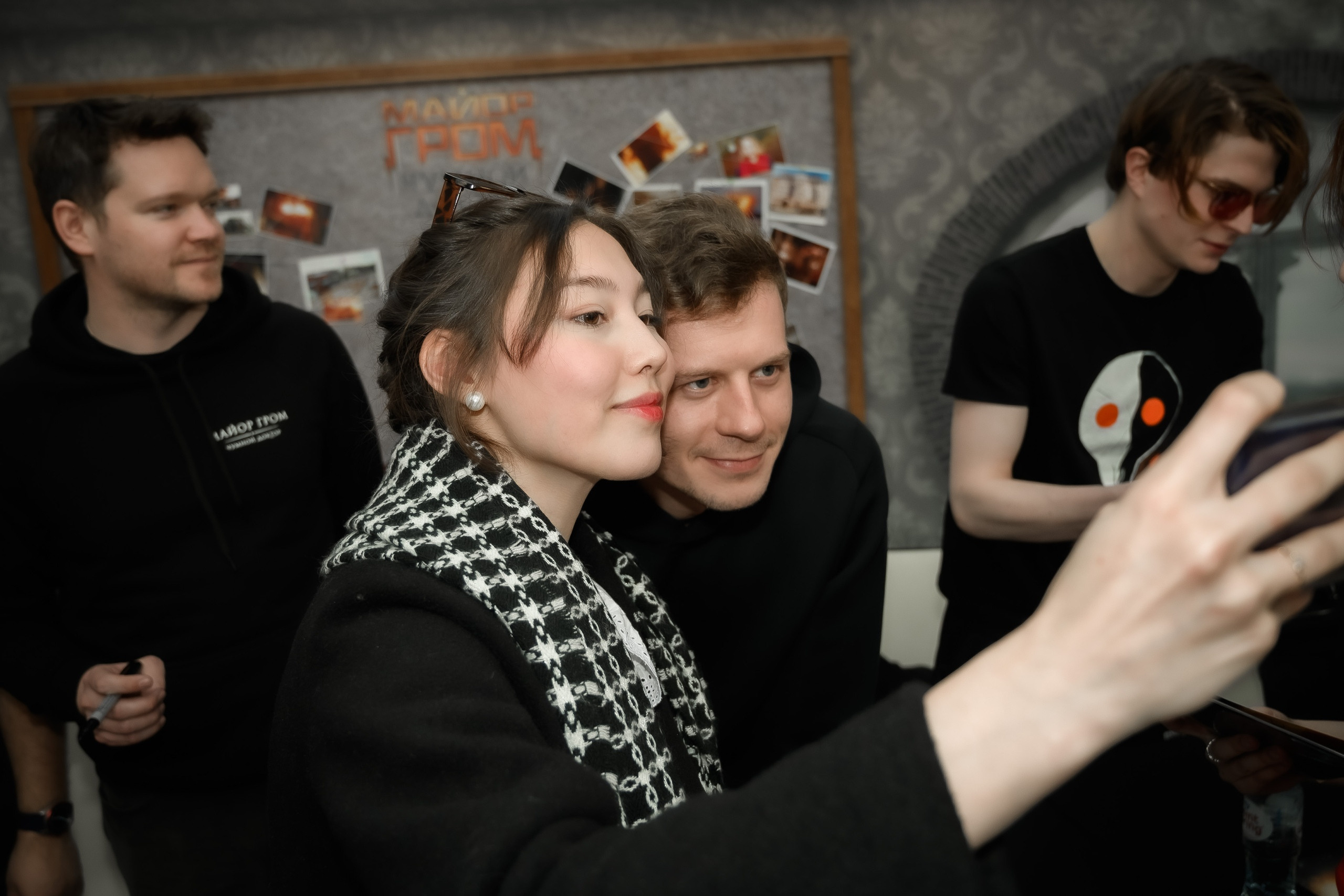 Профессиональная репортажная съёмка мероприятия в торговом центре.