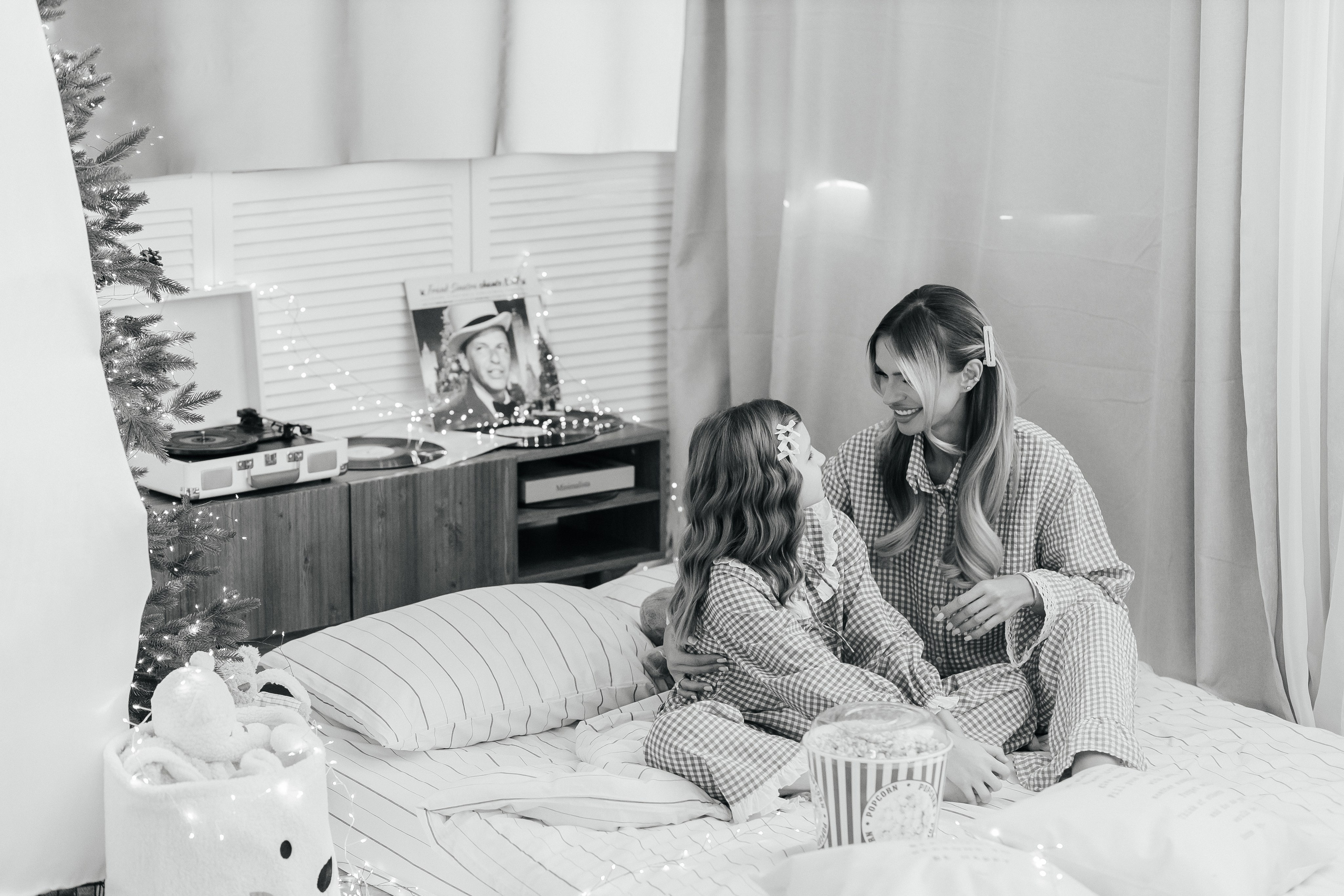 Семейная студийная съемка. Семейный фотограф в Сочи, Лоо, Дагомысе, Вардане Кучумова Олеся