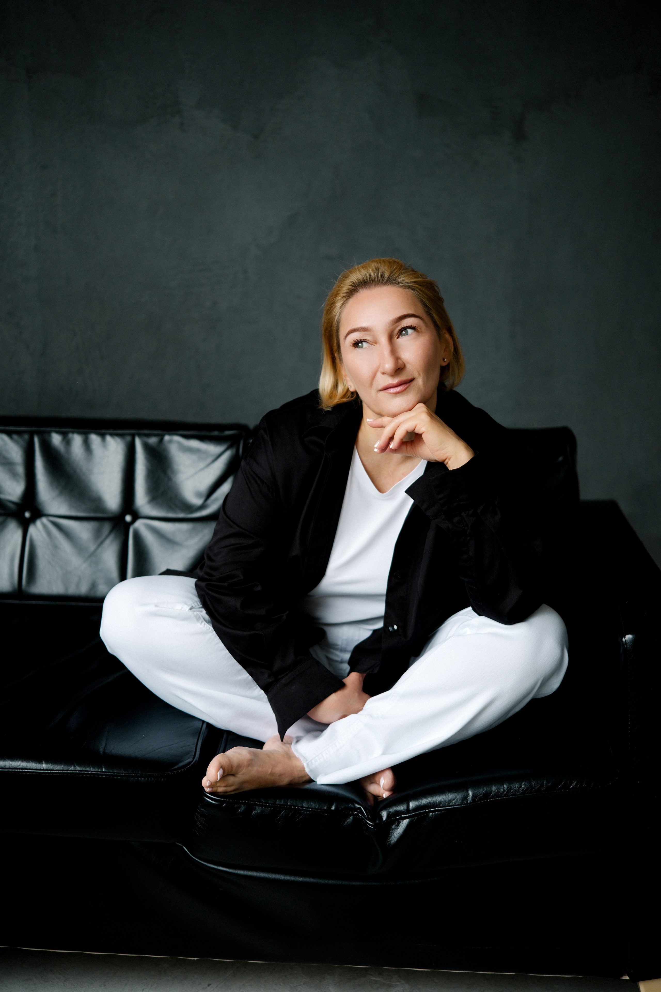 Наташа: съемка в стиле минимализм. Фотограф и видеограф Анна Жагорина