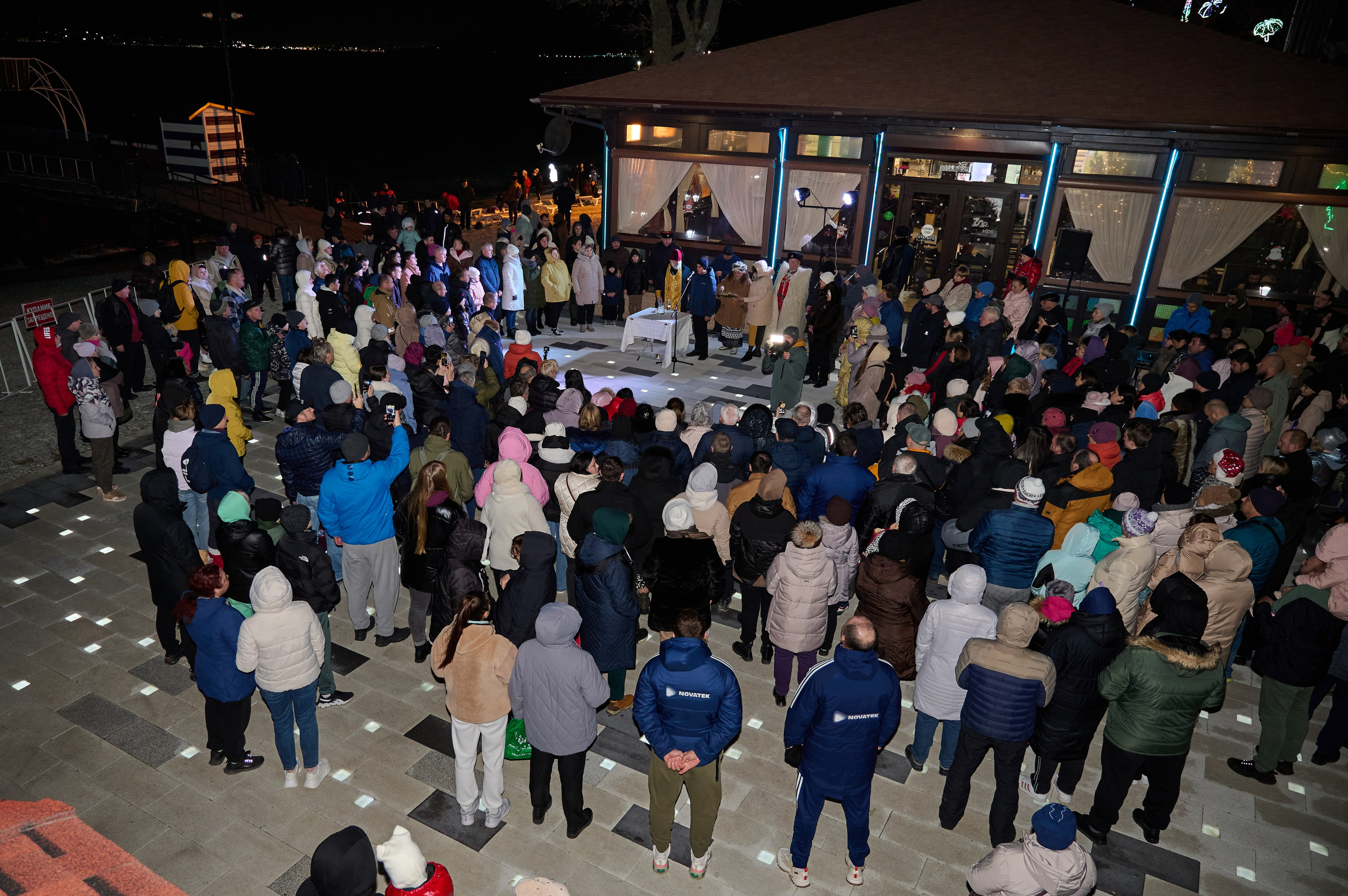 Крещенские купания. Жизнь курорта Кабардинка в фотографиях