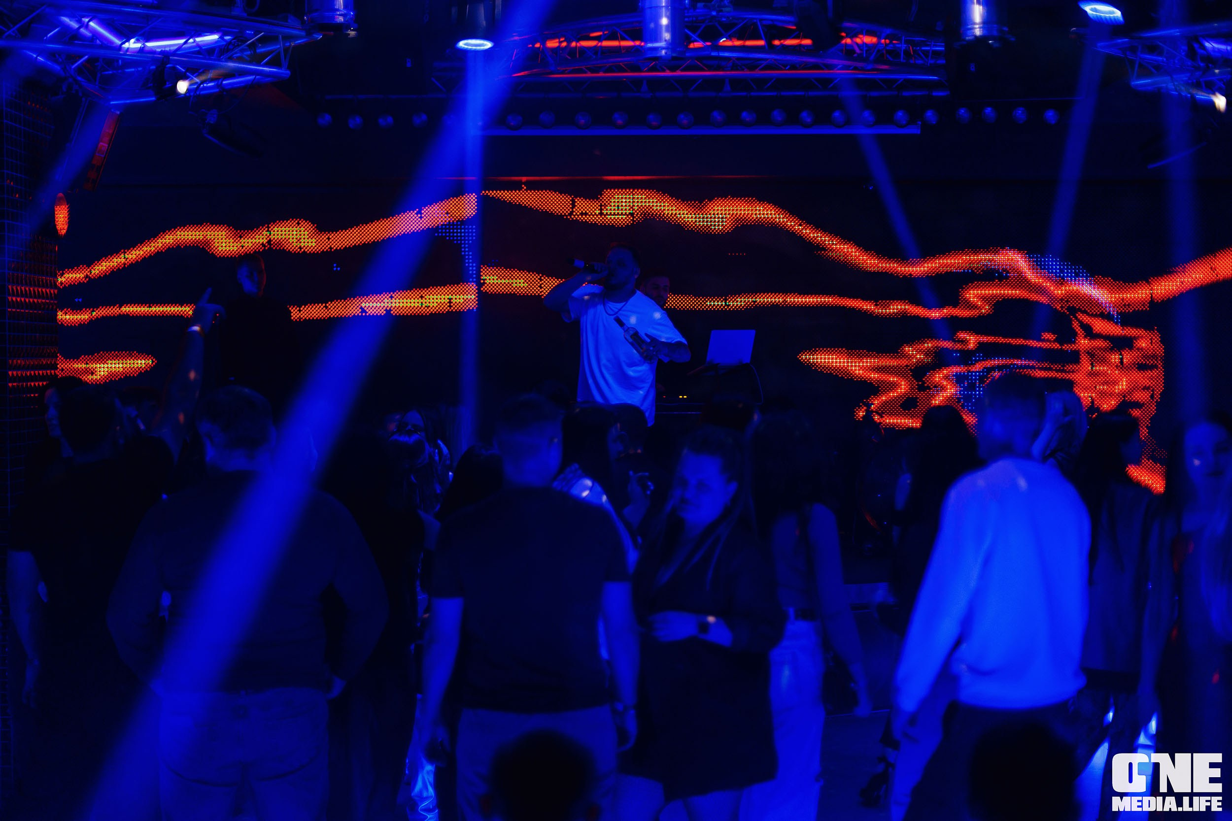 Фоторепортаж из РК Планета. One Media Life: фоторепортажи, фотоотчеты с мероприятий и заведений