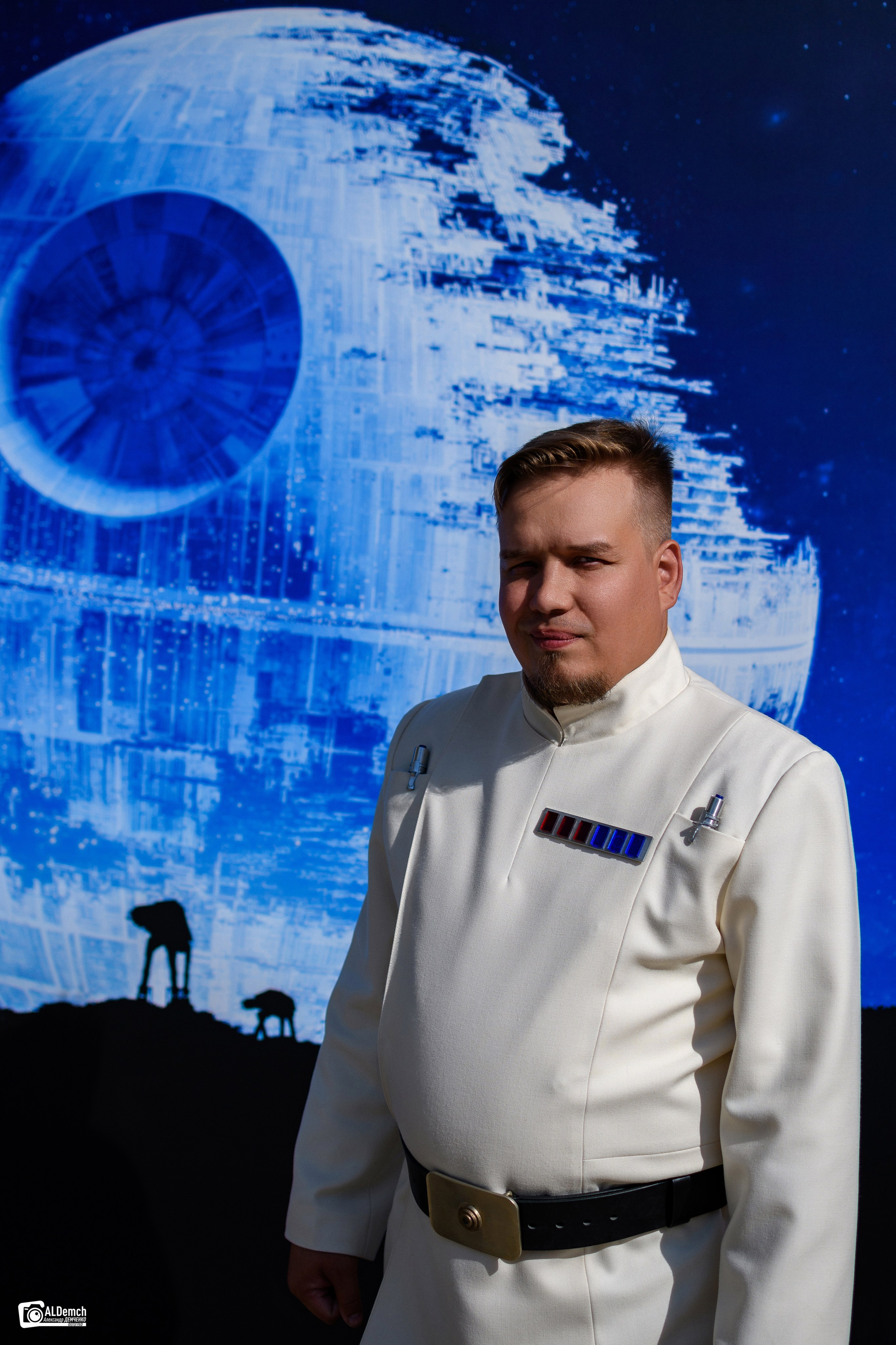 Фотосессия в Москве фотографа на ВДНХ для Ивана Юрчева