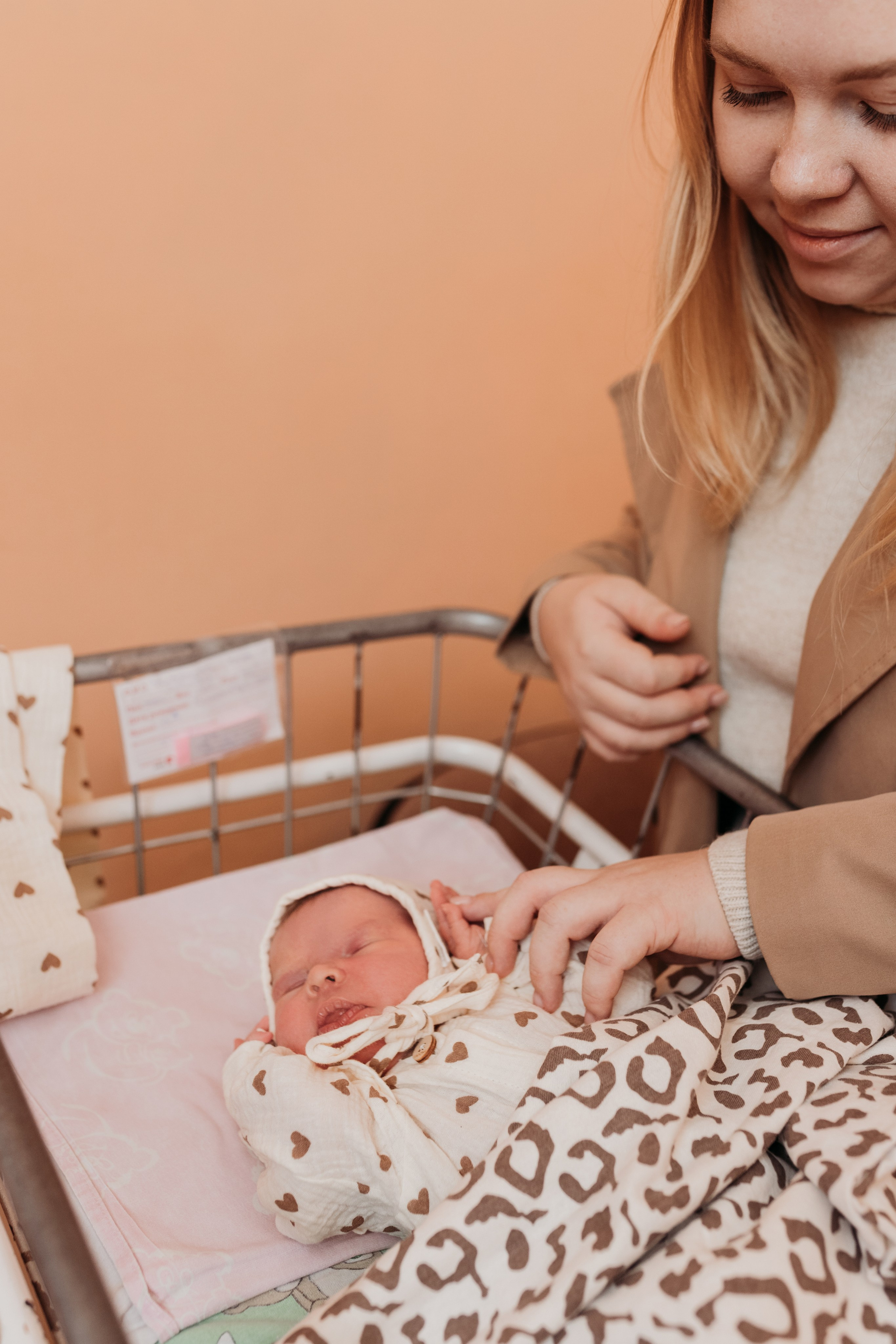 Фотосъемка выписки. Фотограф новорожденных в г. Барнаул Ренпенинг Катерина