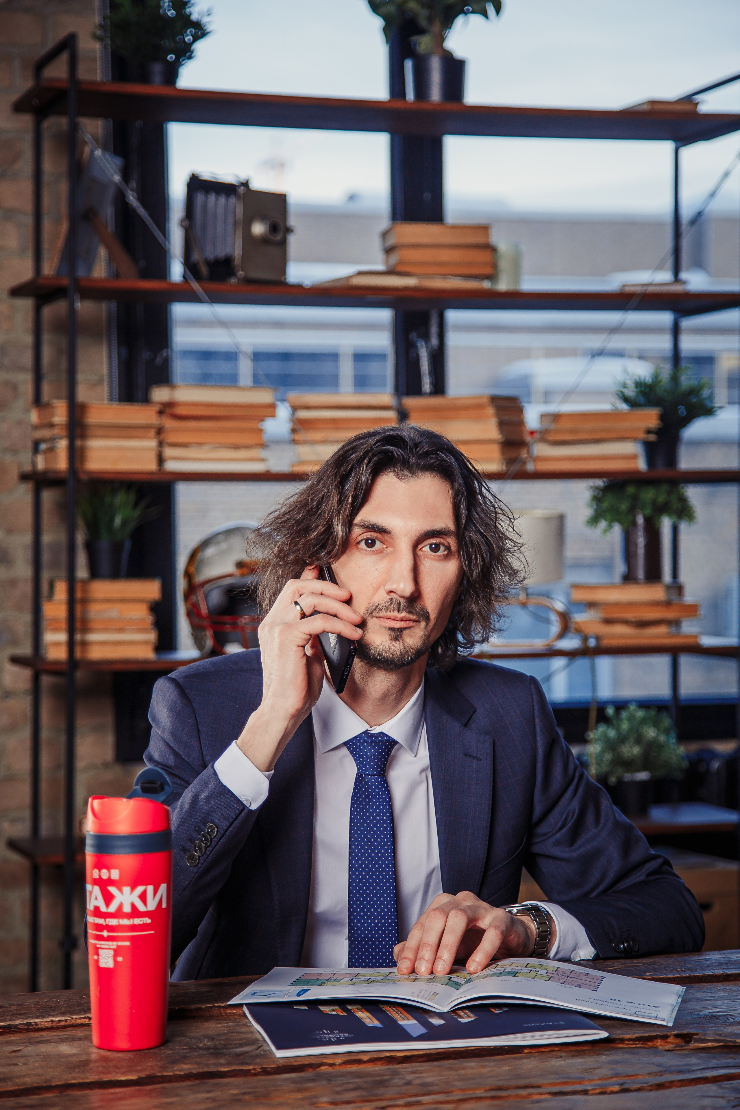 Эксперт по недвижимости Владимир. Бренд‑фотограф в Москве | Rina _Sphoto — личный и бизнес‑контент