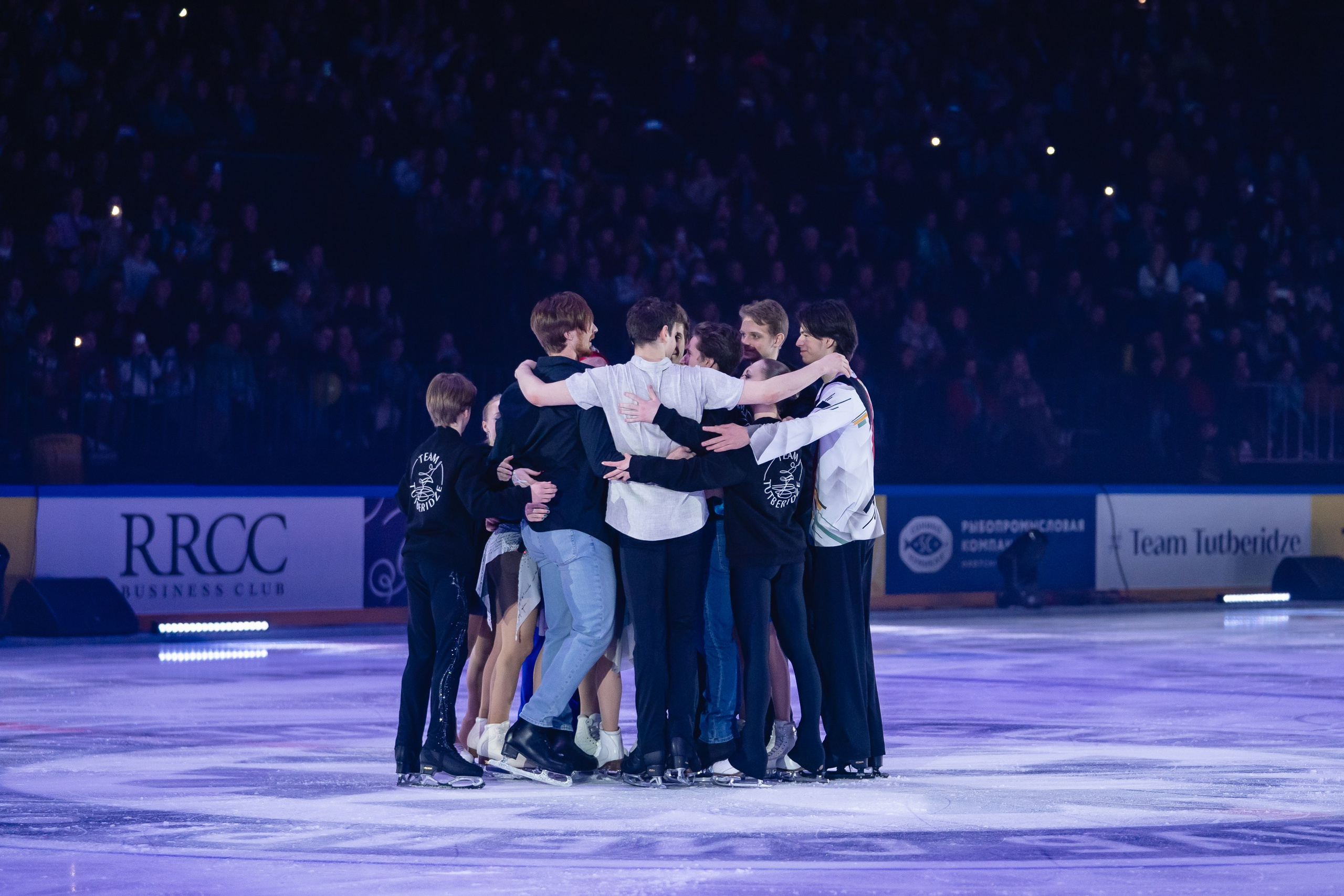 Шоу «Чемпионы на льду» в Новосибирске. Воробьева Ксения — Спортивный и танцевальный фотограф Новосибирск