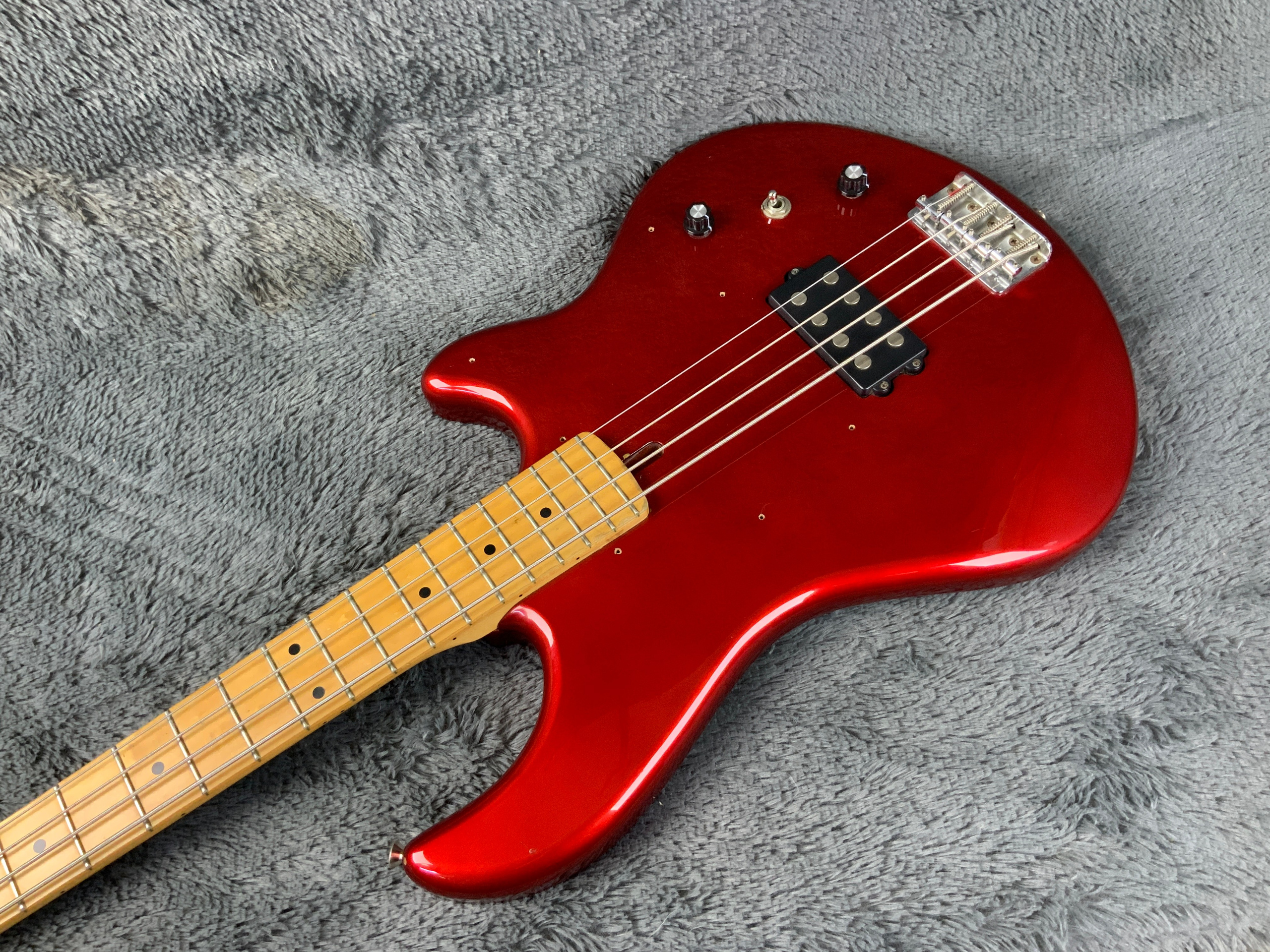 Fernandes FSB-40 Atlas 4X