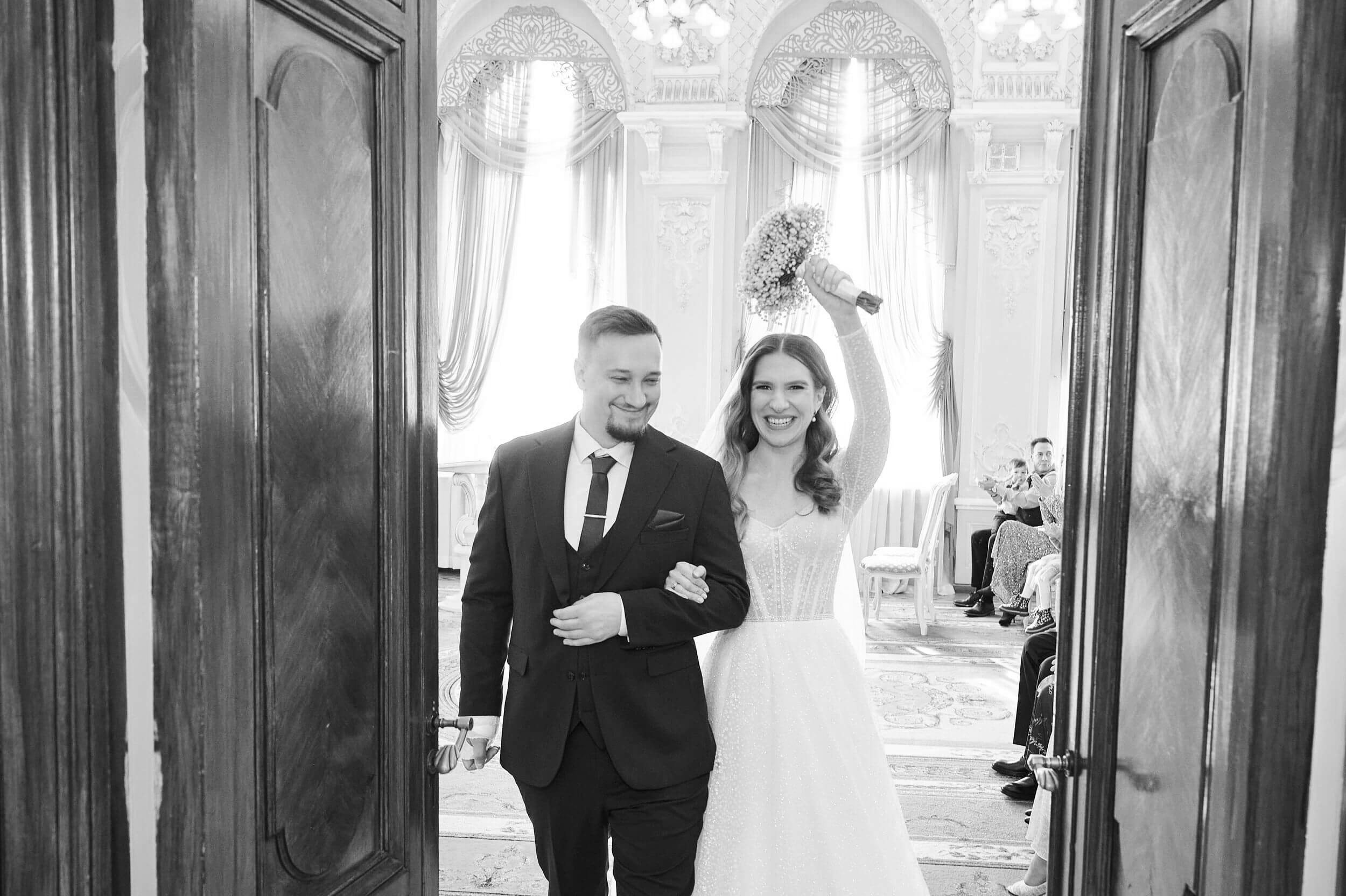 Свадебный фотограф СПб — свадьба в Академии Штиглица и втором дворце на Фурштатской. Свадебный фотограф в Санкт-Петербурге Петергофе Пушкине Саша Галлс / Александр Галлс