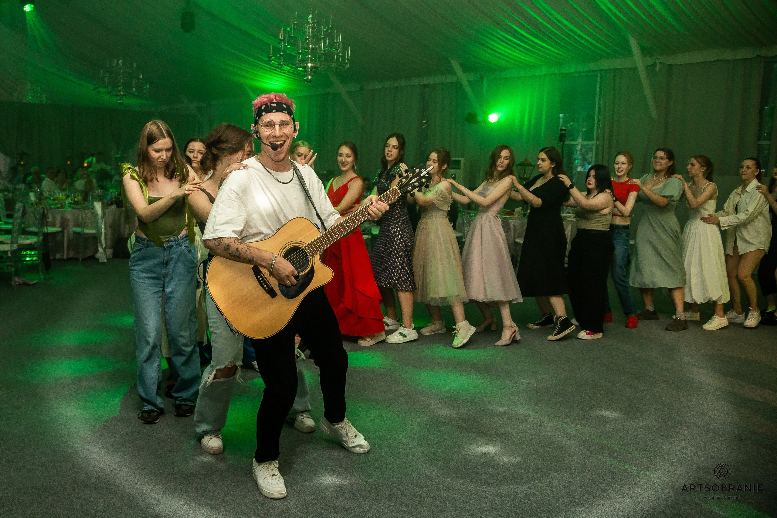 Фотограф на выпускной в Спб (Санкт-Петербург) заказать