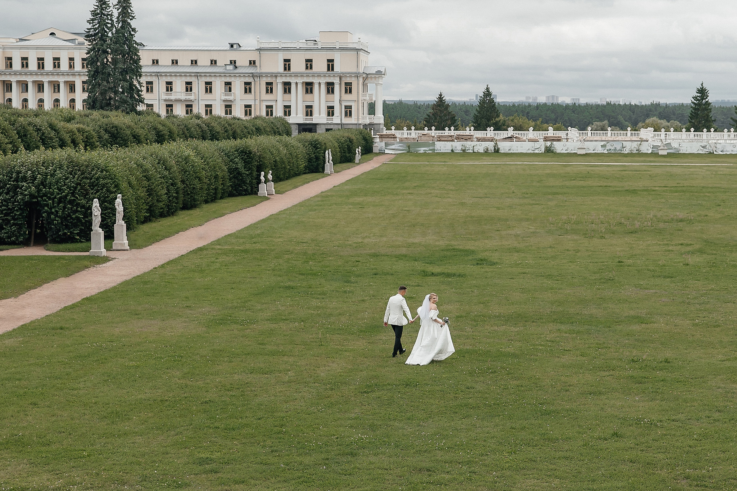 свадебная фотосессия в усадьбе Архангельское