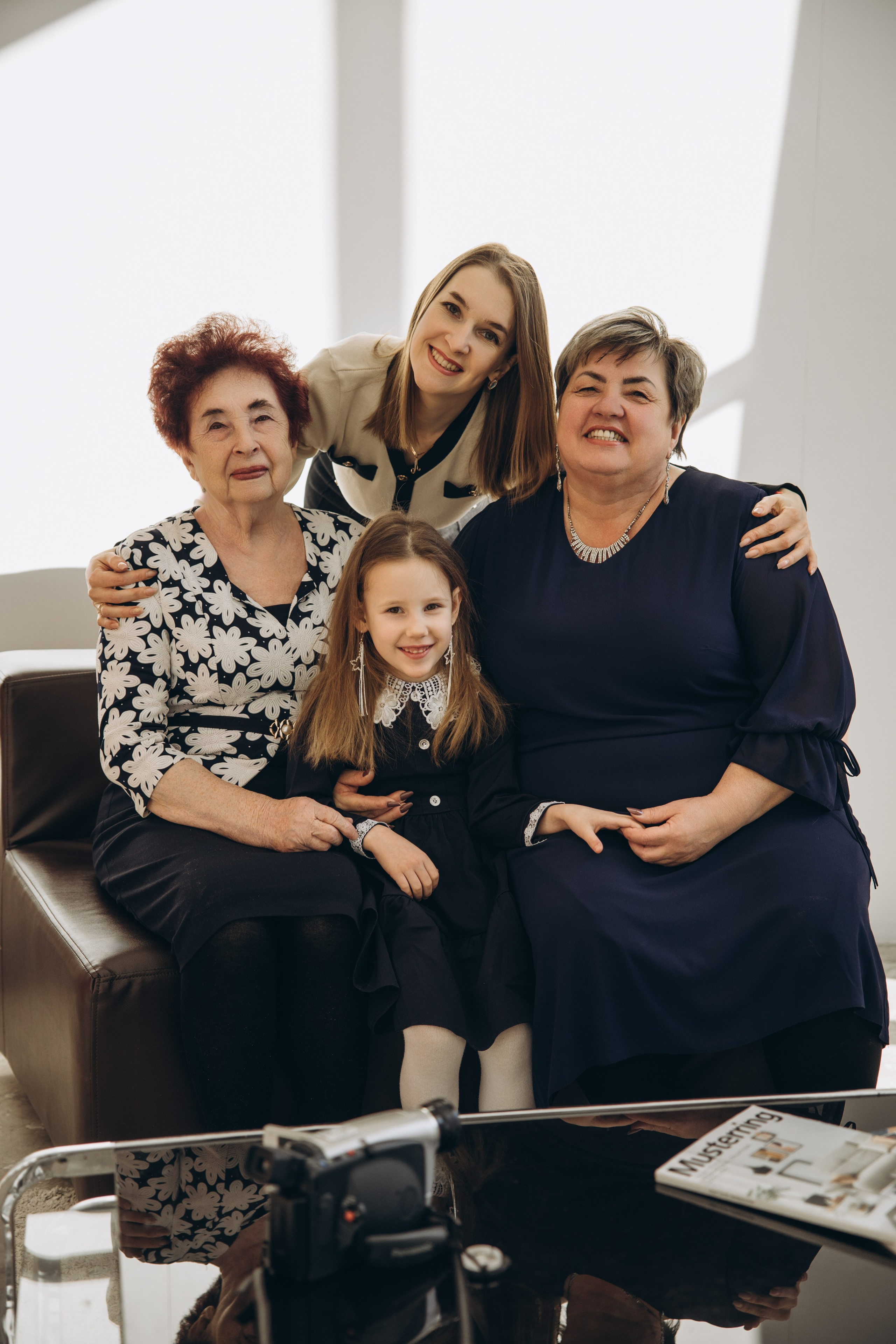 4 поколения. Свадебный, семейный фотограф в Иркутске Светлана Макаричева