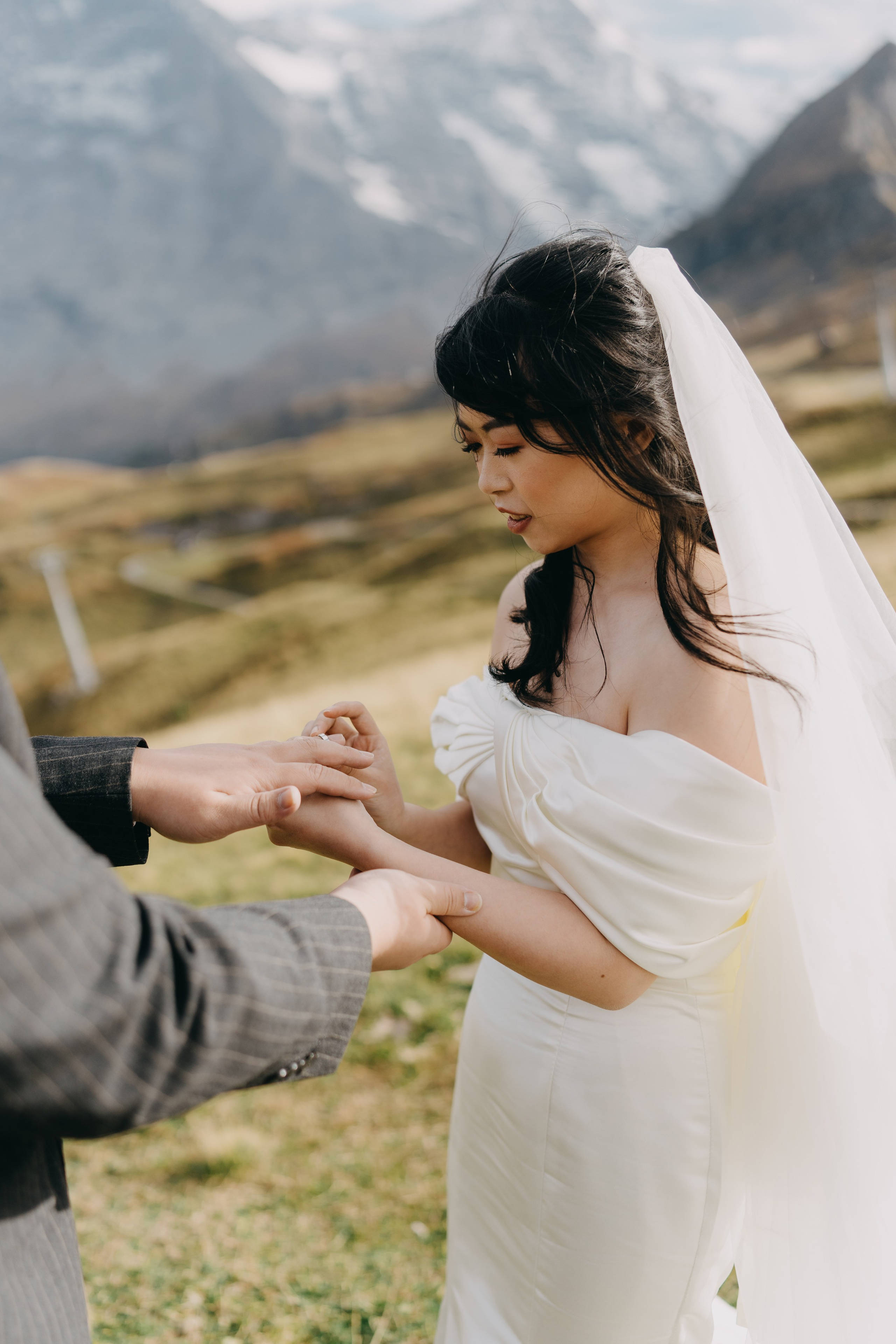 Wedding Photography elopement in Switzerland Europe. Professional Wedding Photographer Geneva & Romande Switzerland | Tanya Creator