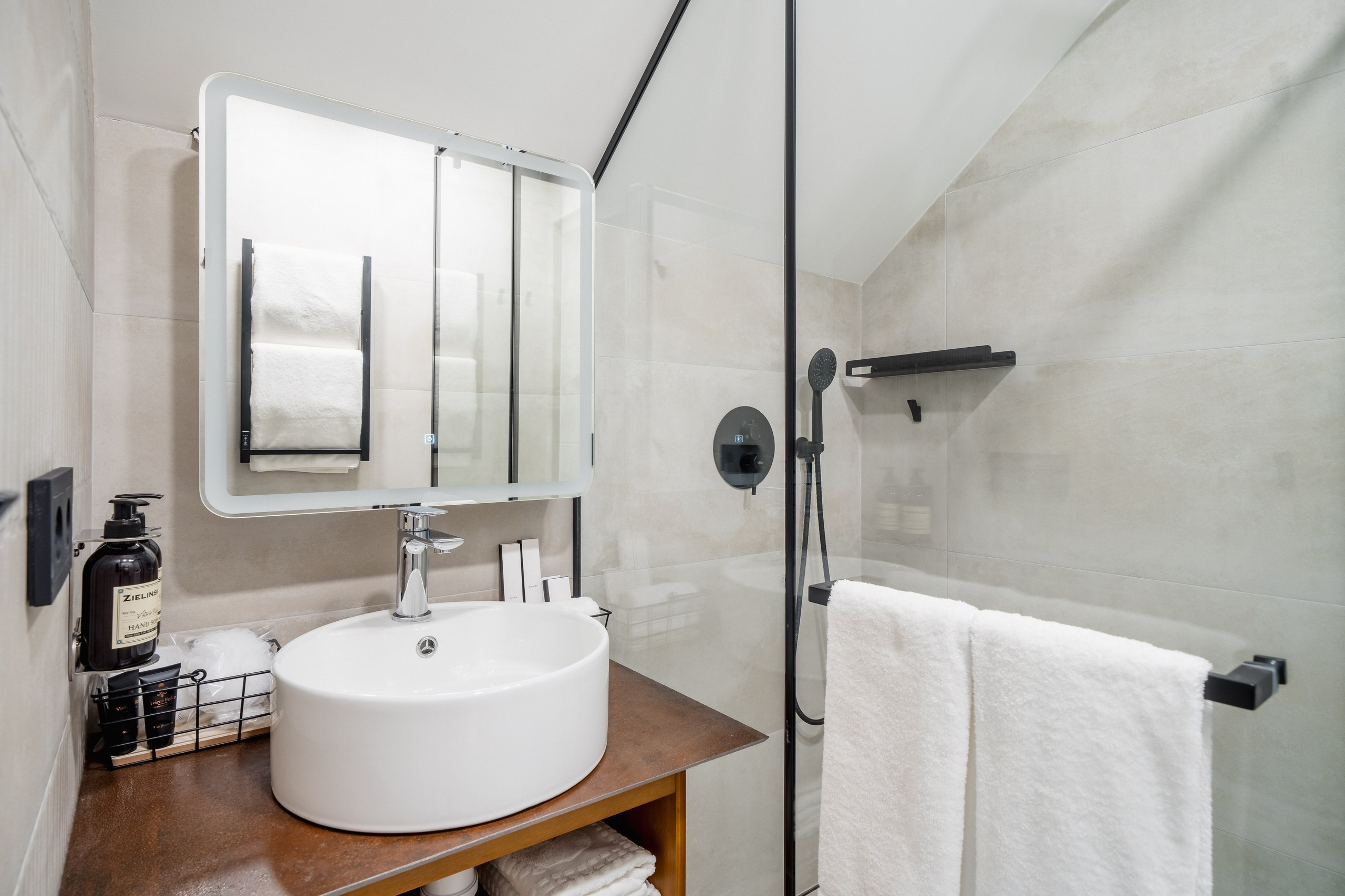 House in Lisiy Nos. Svyatoslav Bunkov | photographer