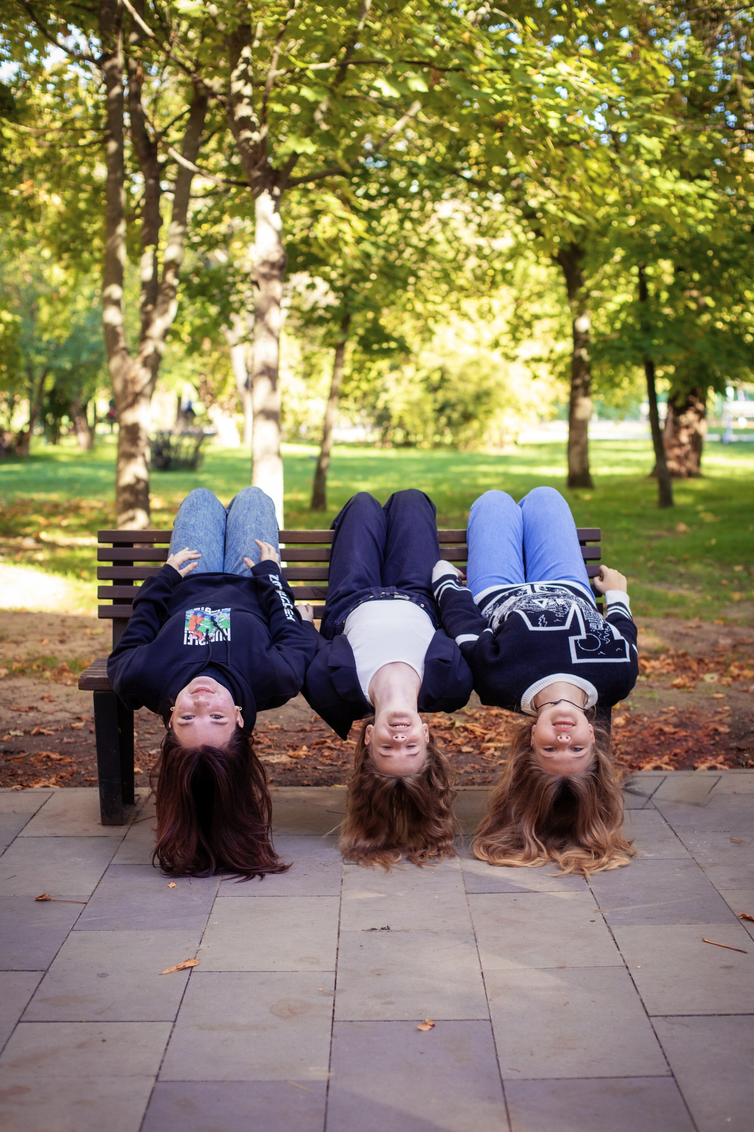 Пример уличной фотосессии 9 класс 34 школы г. Таганрога. Выпускные альбомы в Таганроге и Ростовской Области