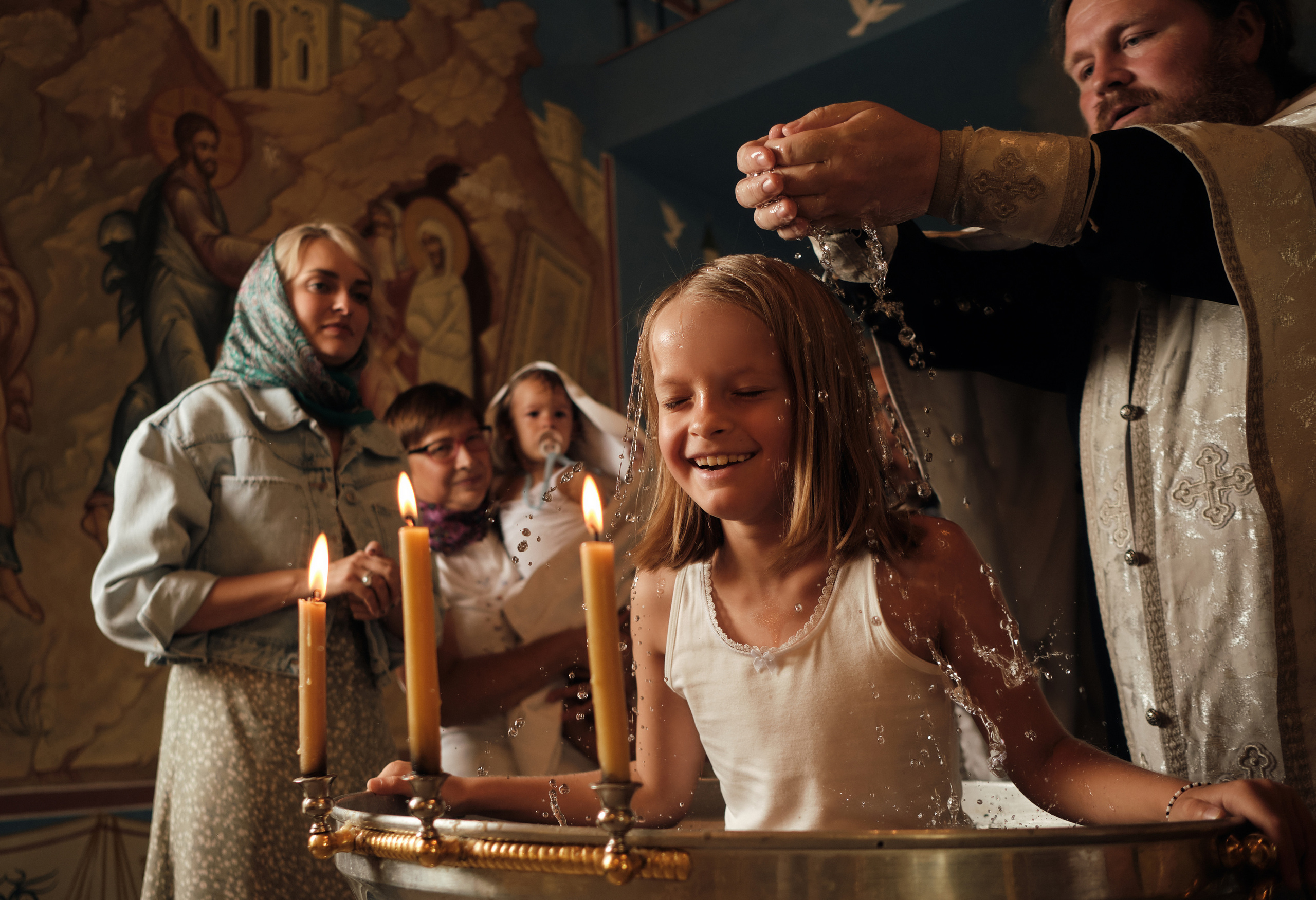 Фотосъемка Крещений и таинств. Профессиональный фотограф в Москве — Максим Дьяконов