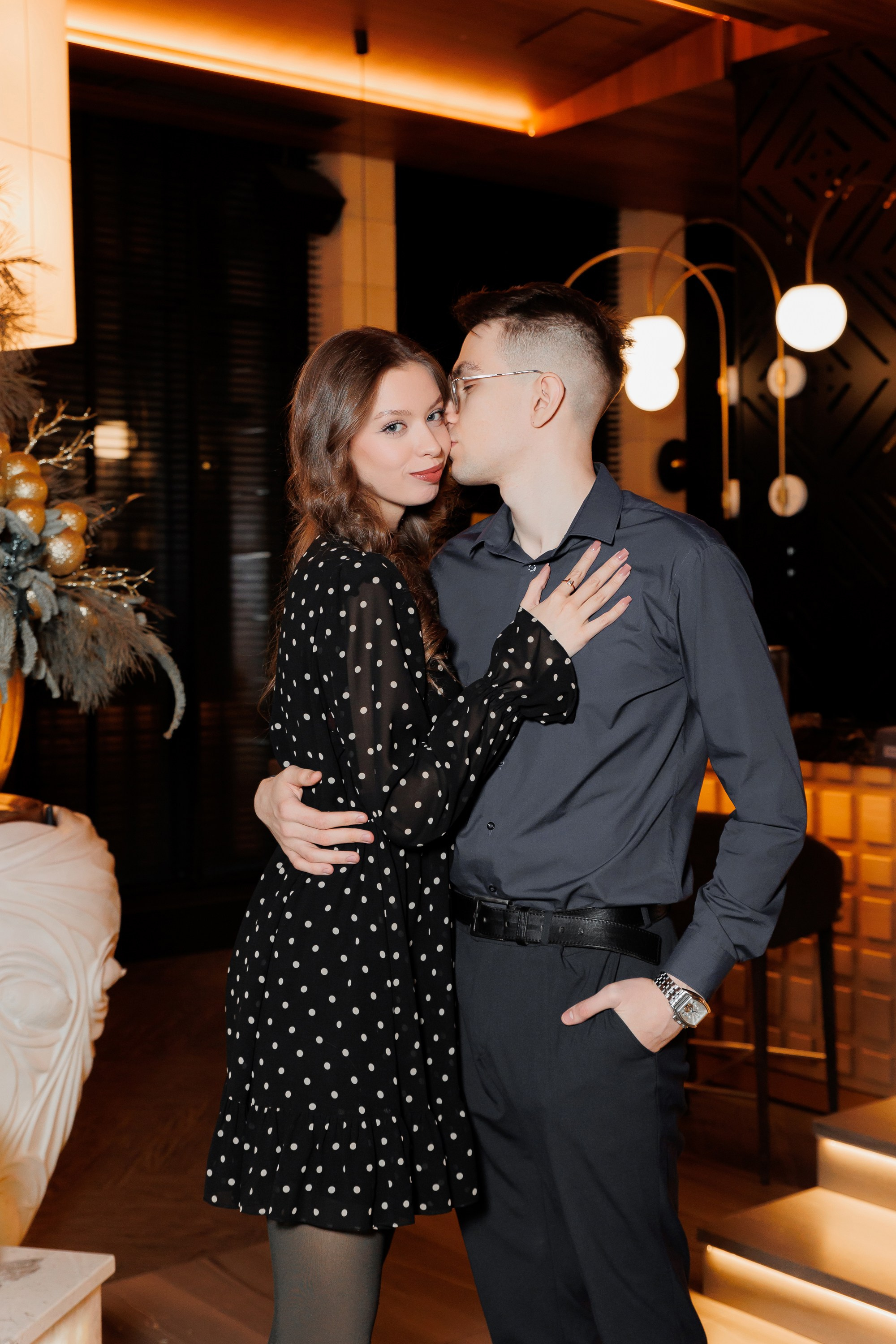 РЕЖЕНТ — HAPPY VALENTINES DAY. СВОИ. ФОТООТЧЕТЫ-СОБЫТИЯ-МЕСТА