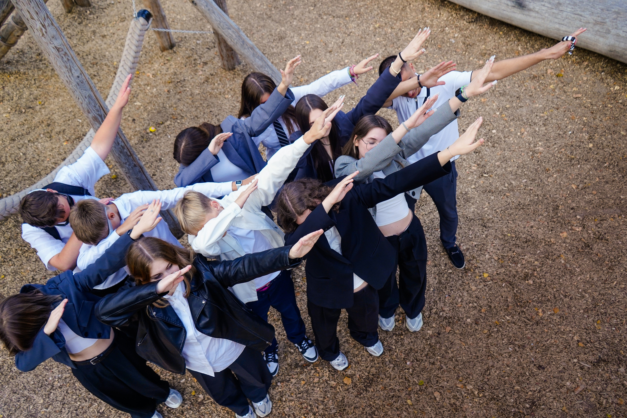 Выпускные альбомы, гимназия № 40, 9 класс. Семейный и портретный фотограф в Екатеринбурге Анна Лобанова