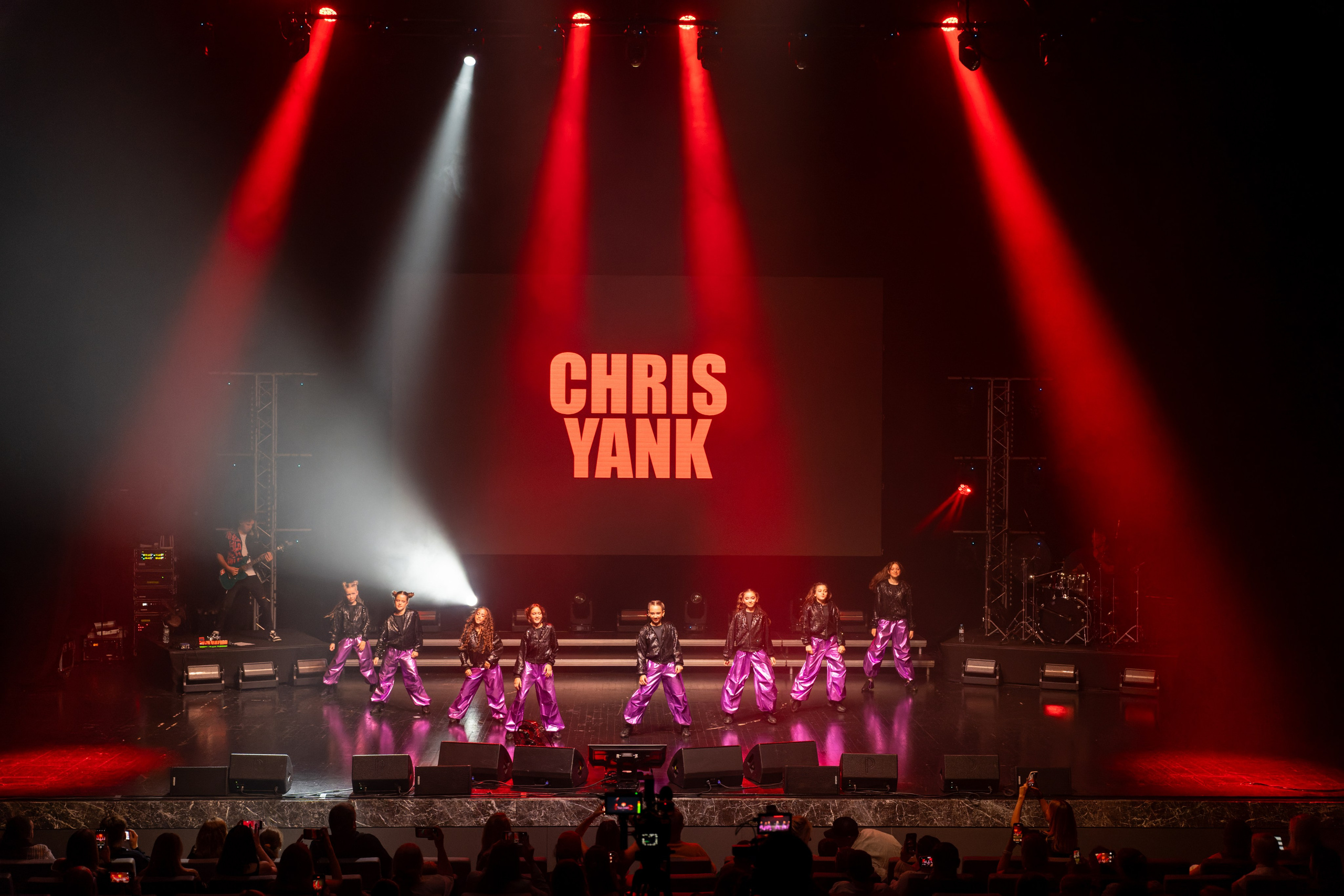 Фотосъёмка на гала-концерт, конкурсы, выступления, отчётные концерты и эвент-мероприятия. «Студия DRONAVT`s» — видеосъёмка и фотография г. Москва