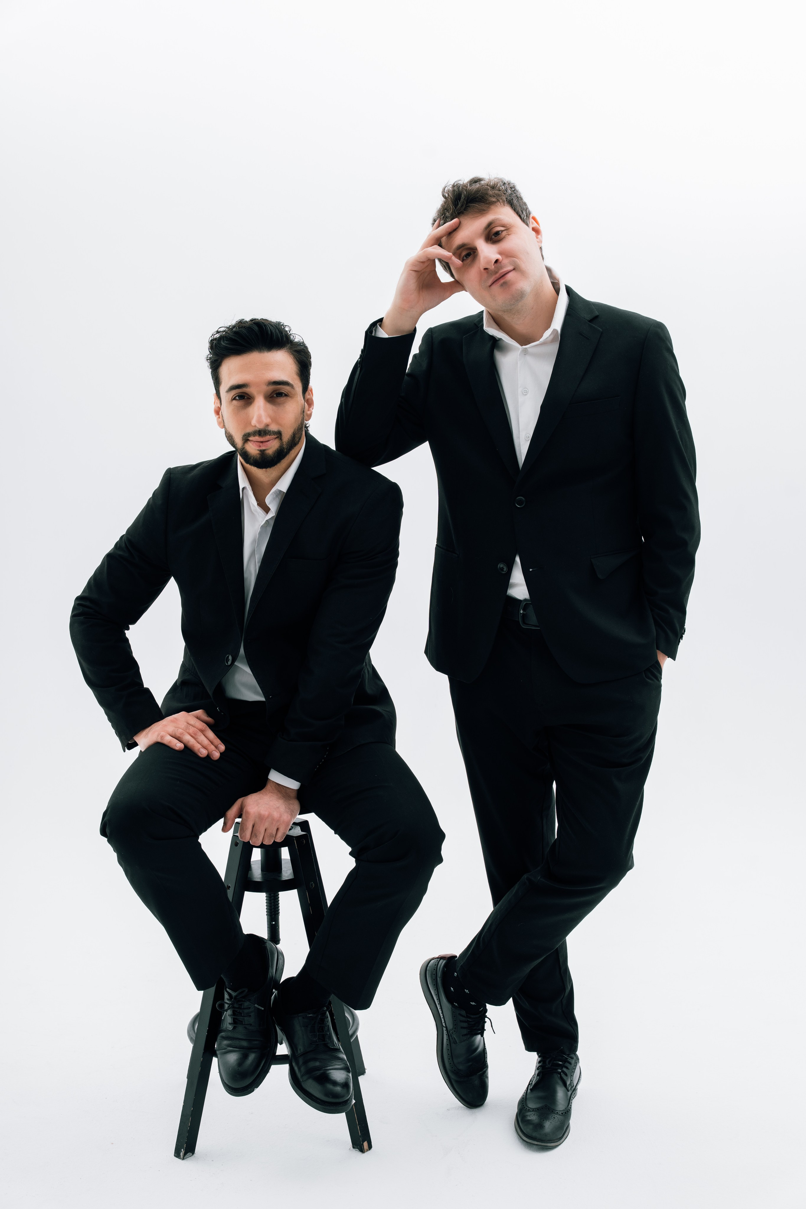 Ведущие мероприятия 1+1