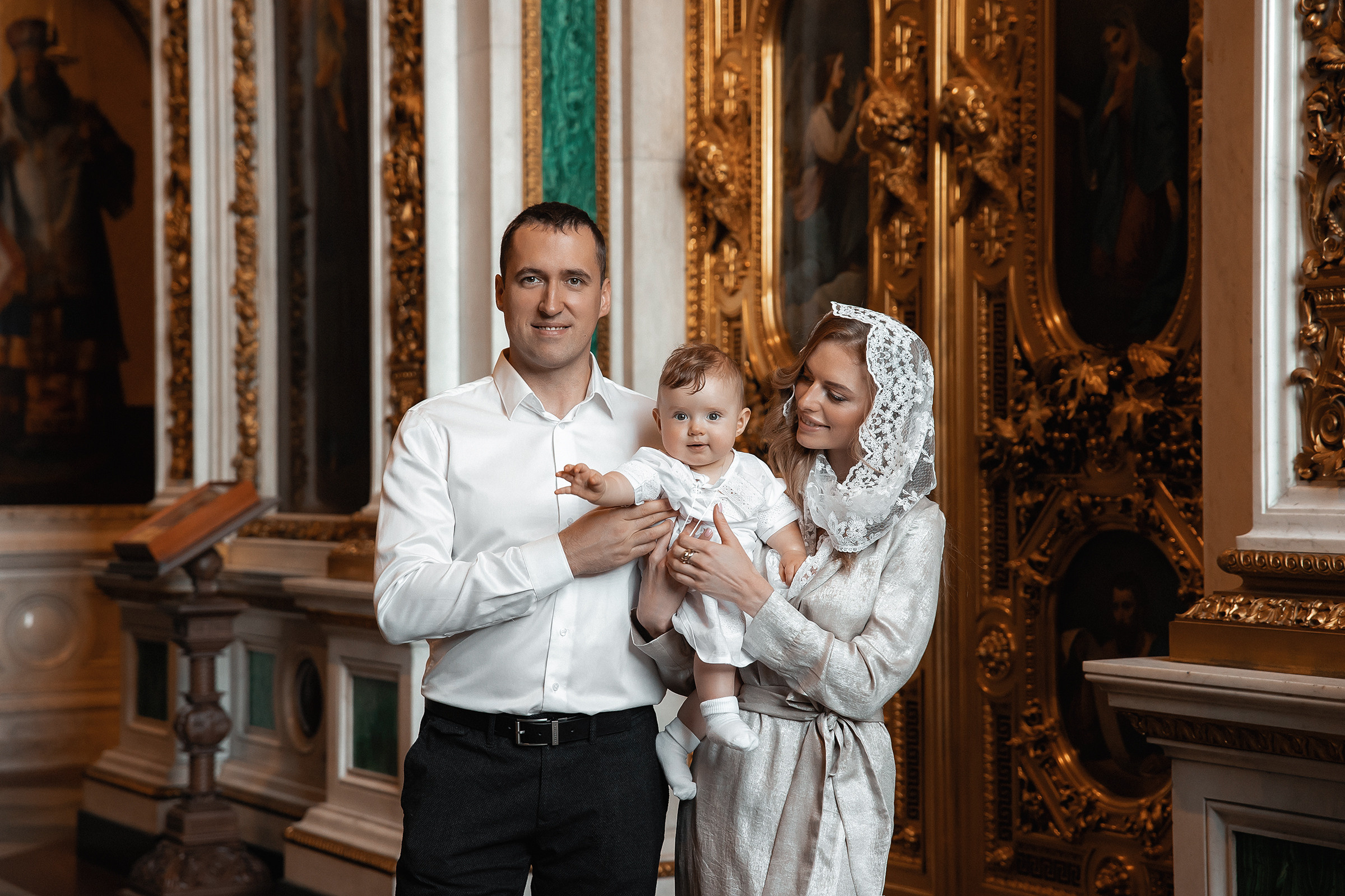 Фотосъемка крещения в Санкт-Петербурге. Семейный фотограф в Санкт-Петербурге Анна Аверина