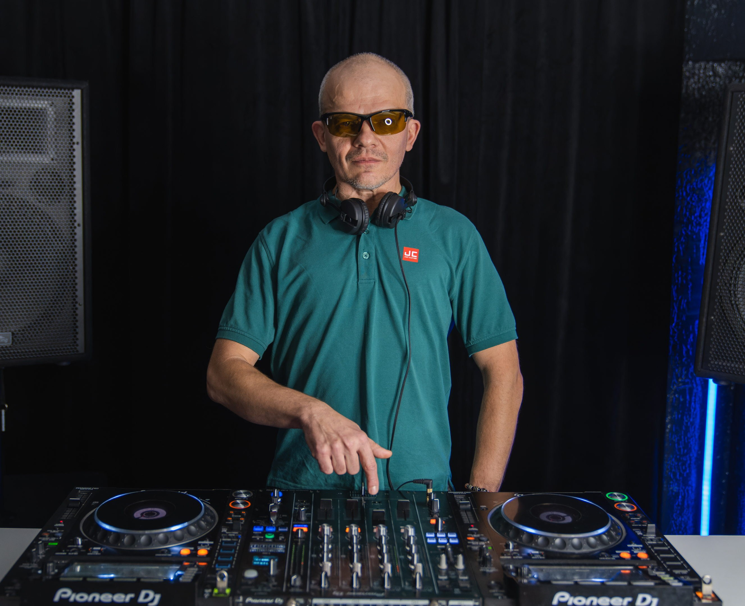 Dj Konstantin Dem. Konstantin Dem | Photographer