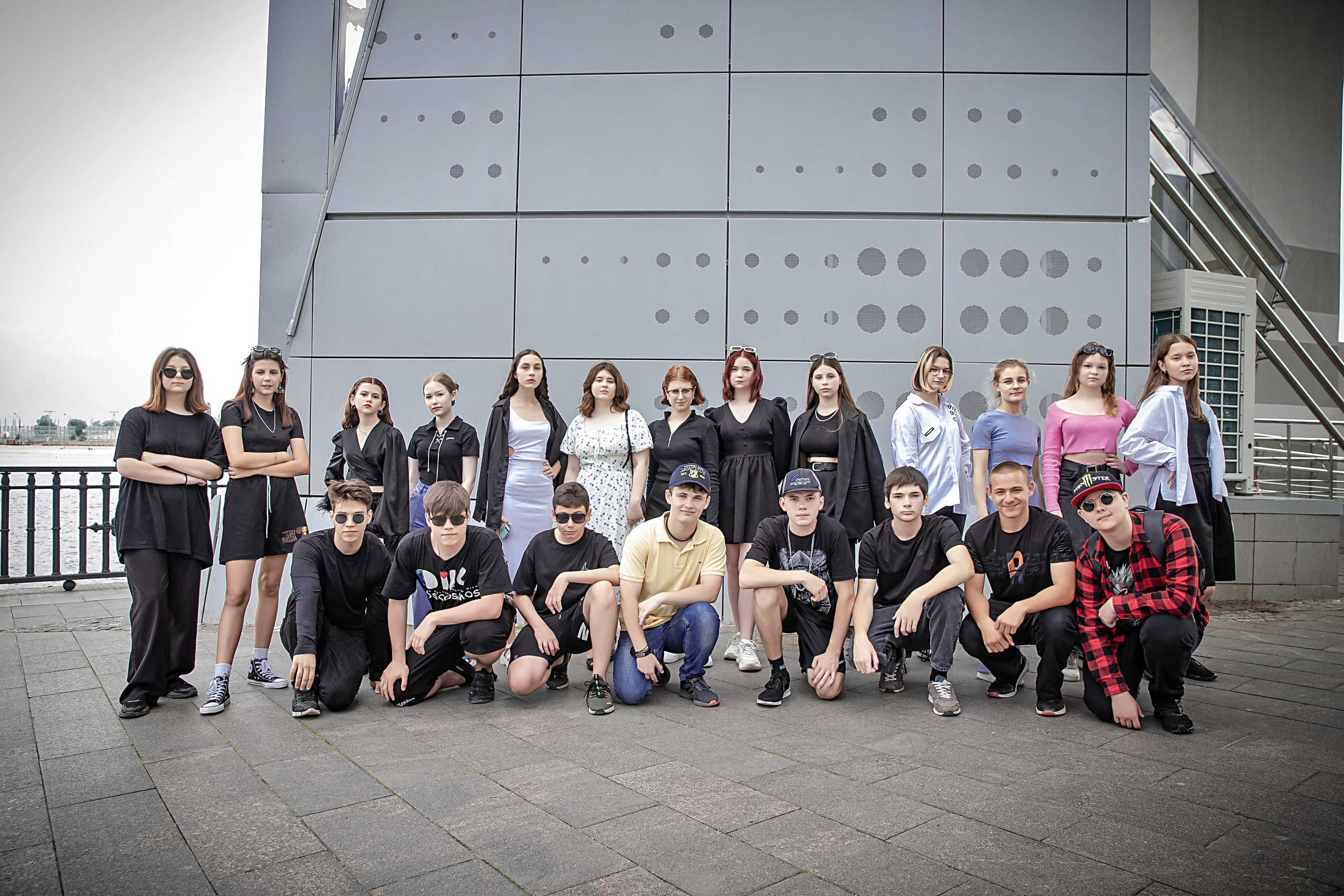 Фотосессия Школа 4 Класс 9А. Современные Выпускные Альбомы в Ростове-на-Дону