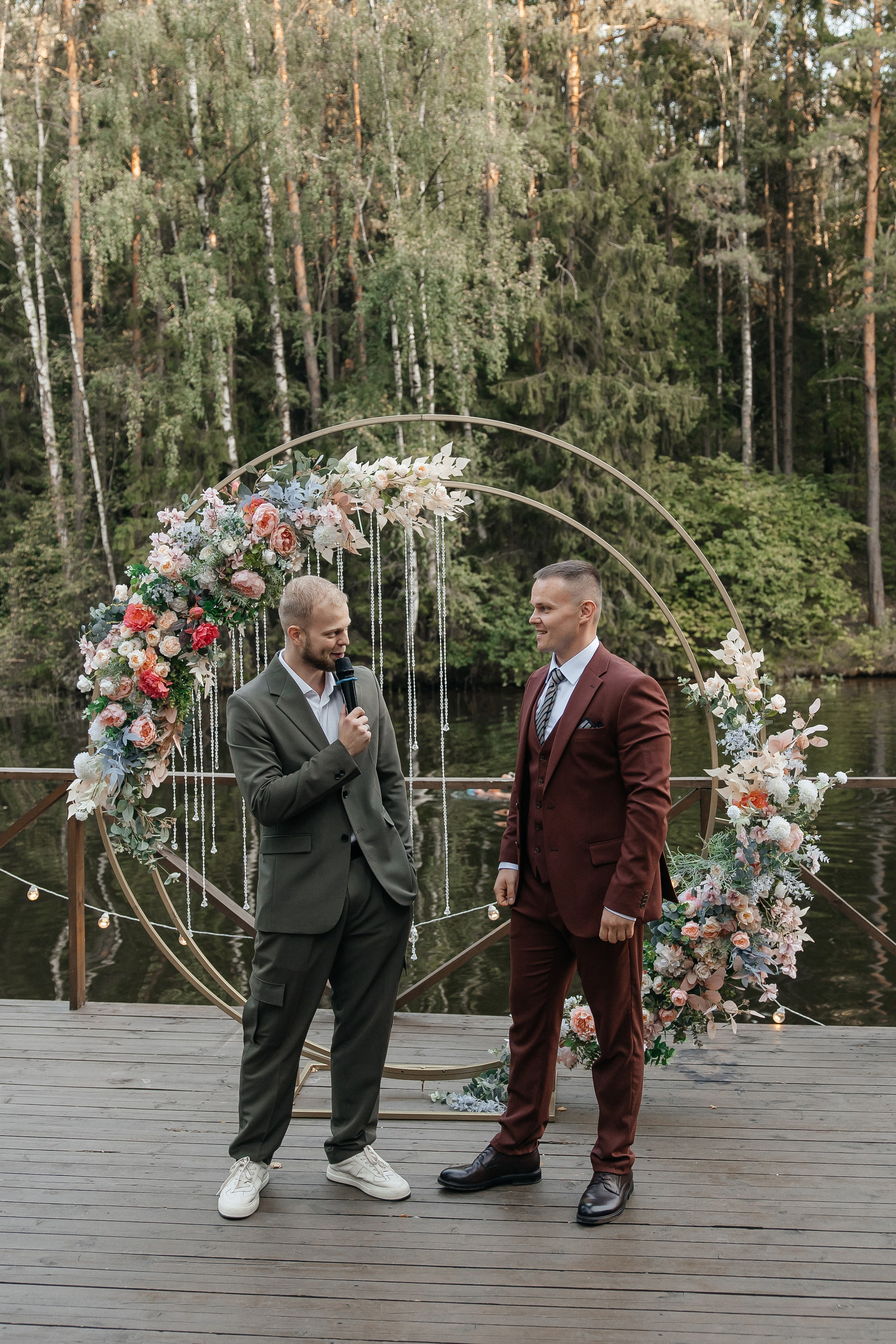 Выездная регистрация брака в «Горки Холидей». Свадебный фотограф в Москве Дарья Олендарёва