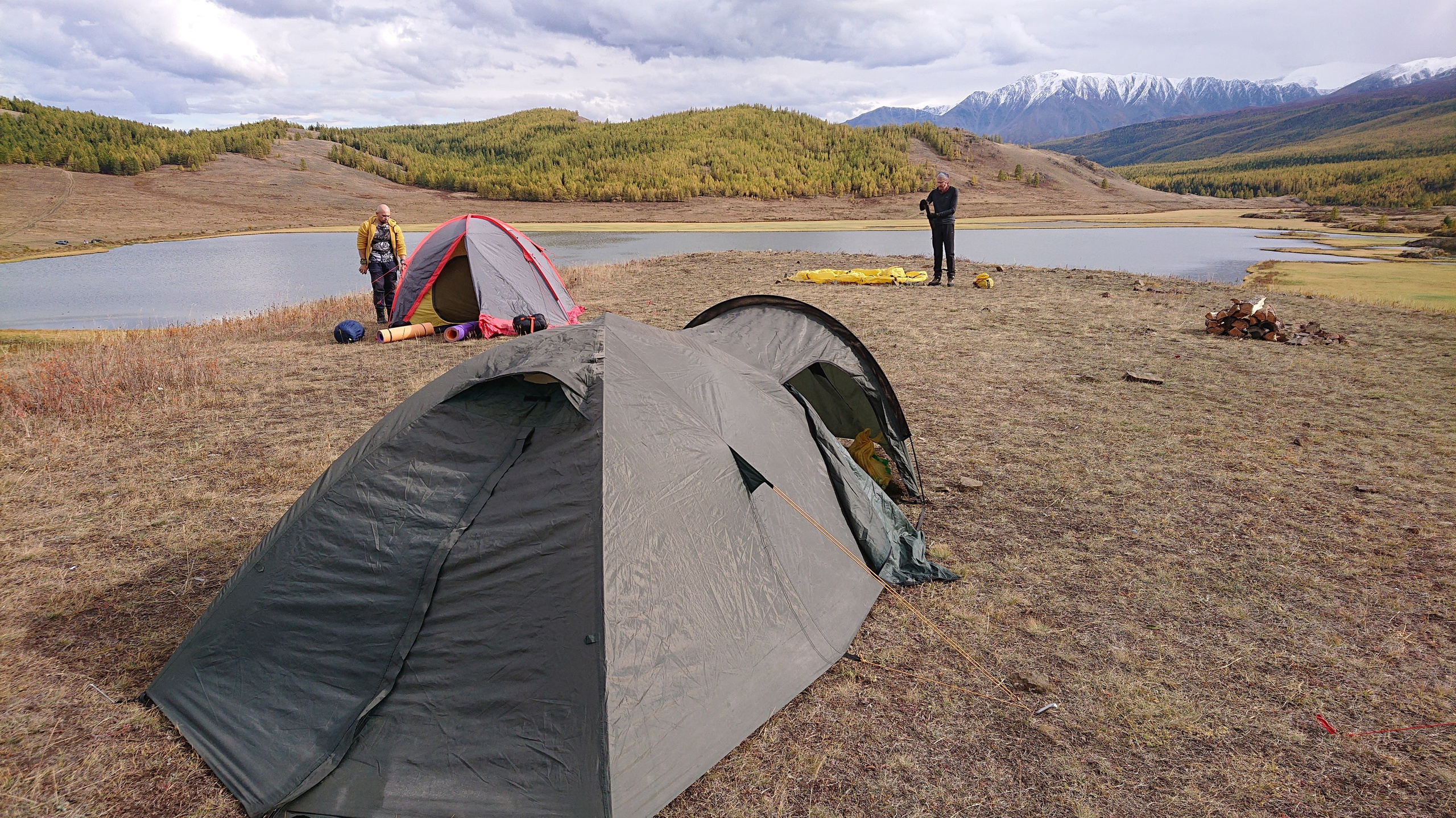 Это не фотошоп. Я видел это в горах Алтая. Семоха Валерий. Фотограф
